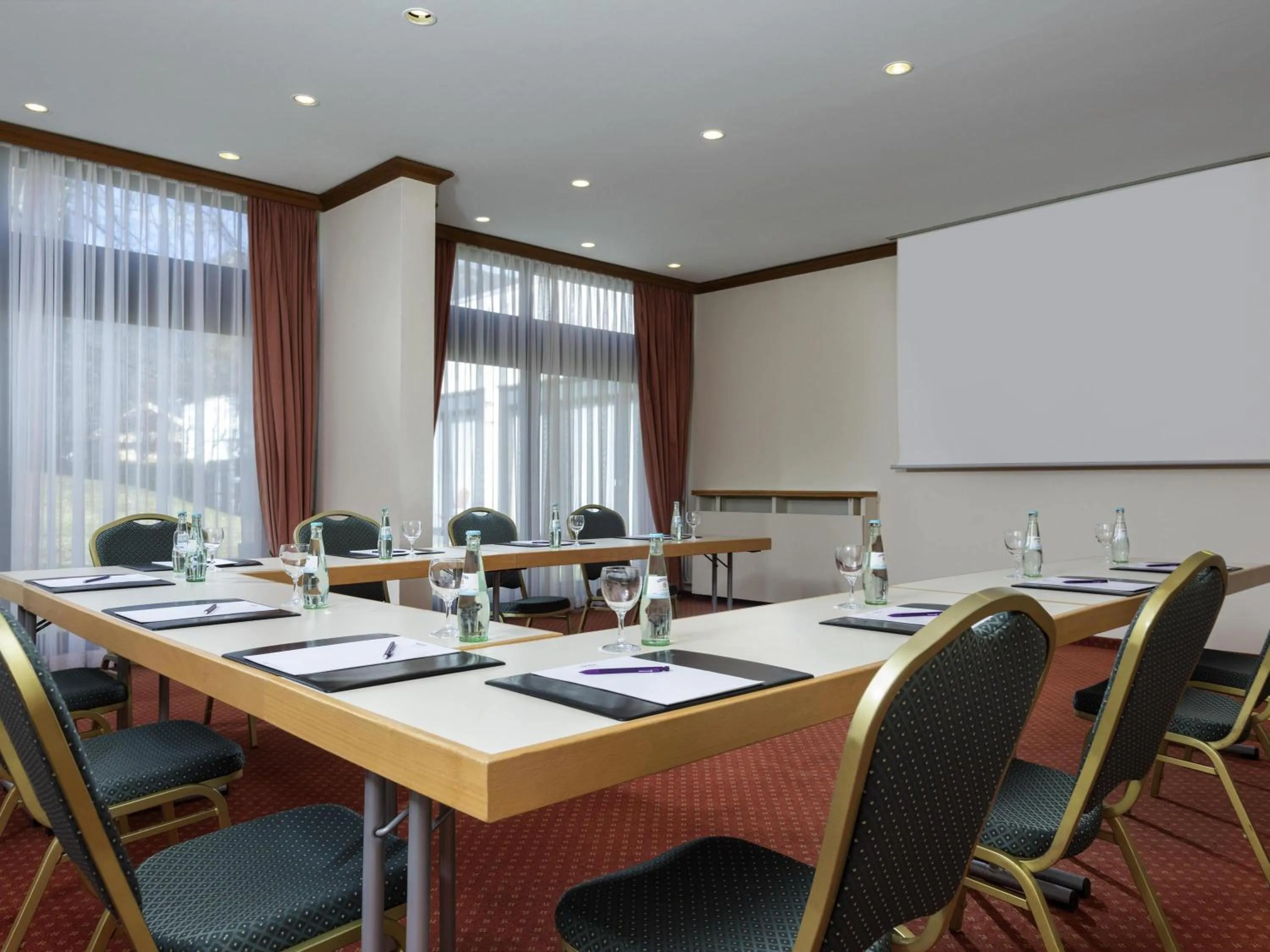 Meeting/conference room in Mercure Hotel Garmisch Partenkirchen