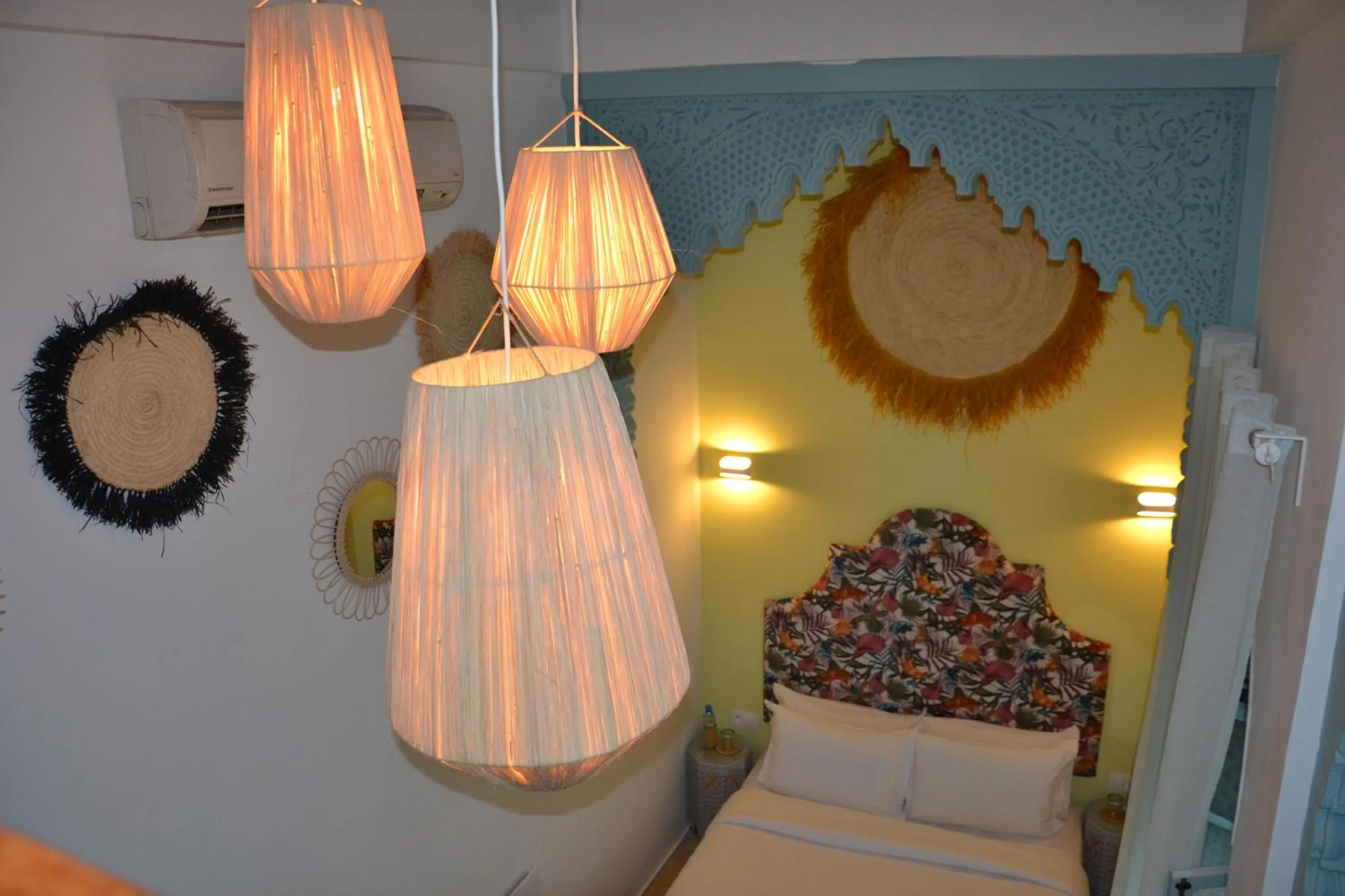 Photo of the whole room, Bed in Riad Louane