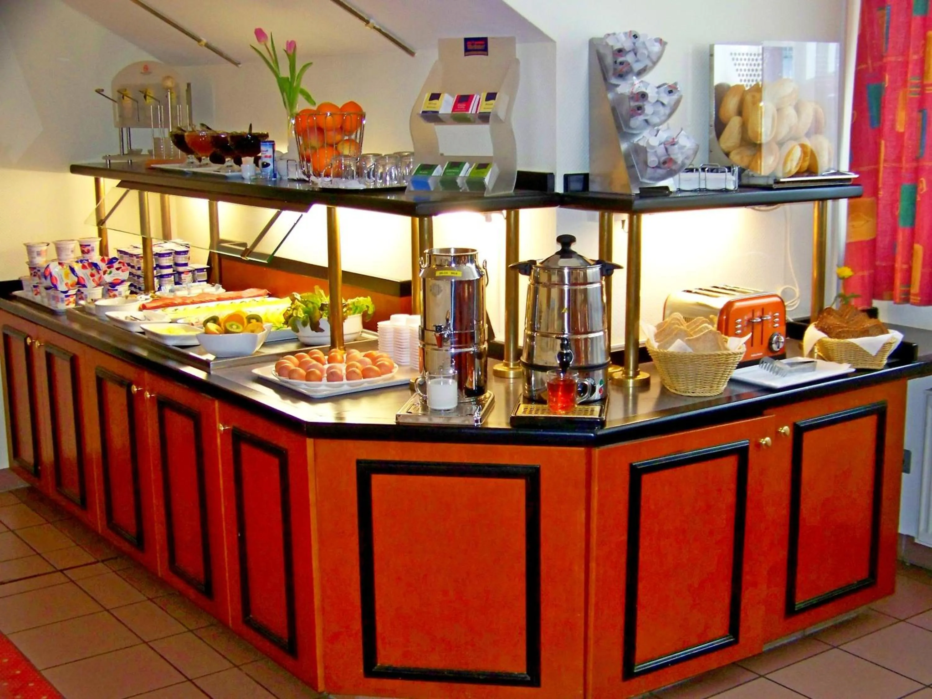 Restaurant/places to eat in Hotel Amadeus ROYAL Berlin