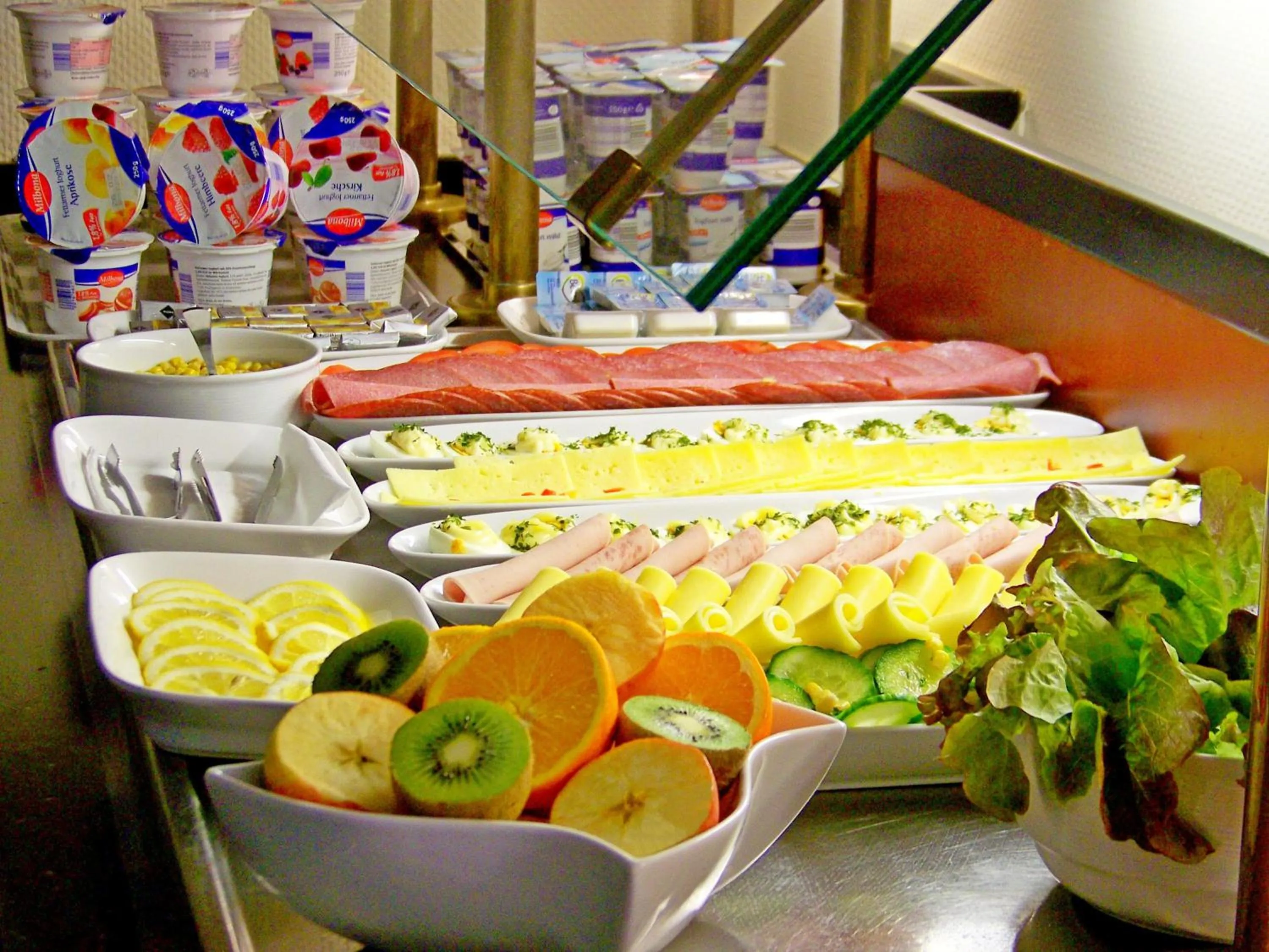 Food in Hotel Amadeus ROYAL Berlin