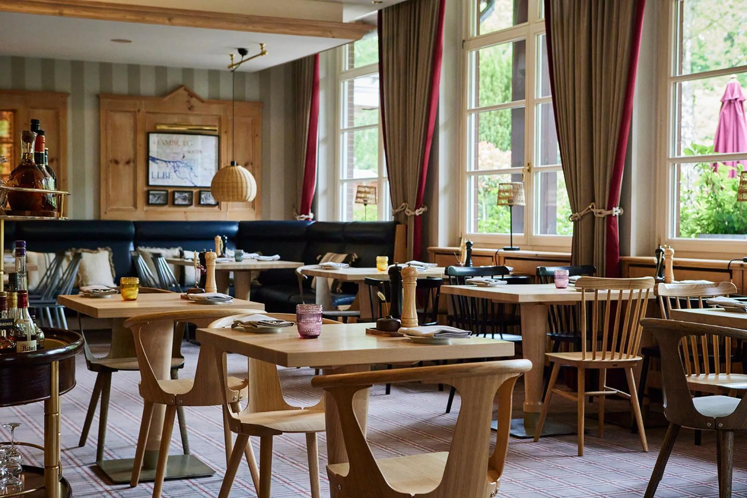 Restaurant/places to eat in Alt Lohbrügger Hof