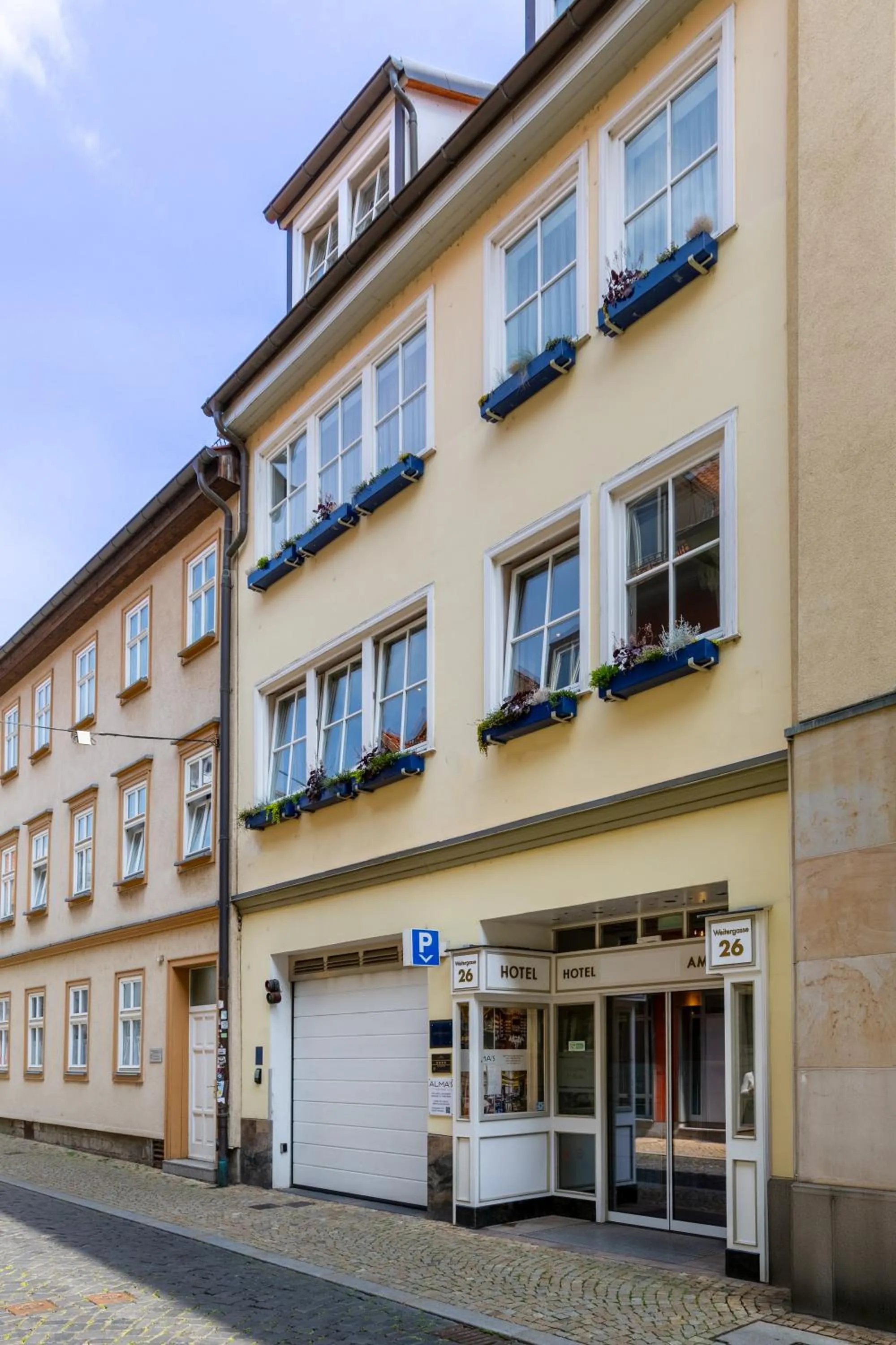 Property building in Hotel Alma Am Anger