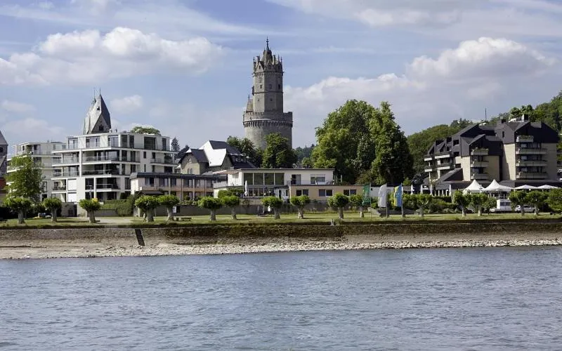 Facade/entrance in Hotel Villa am Rhein