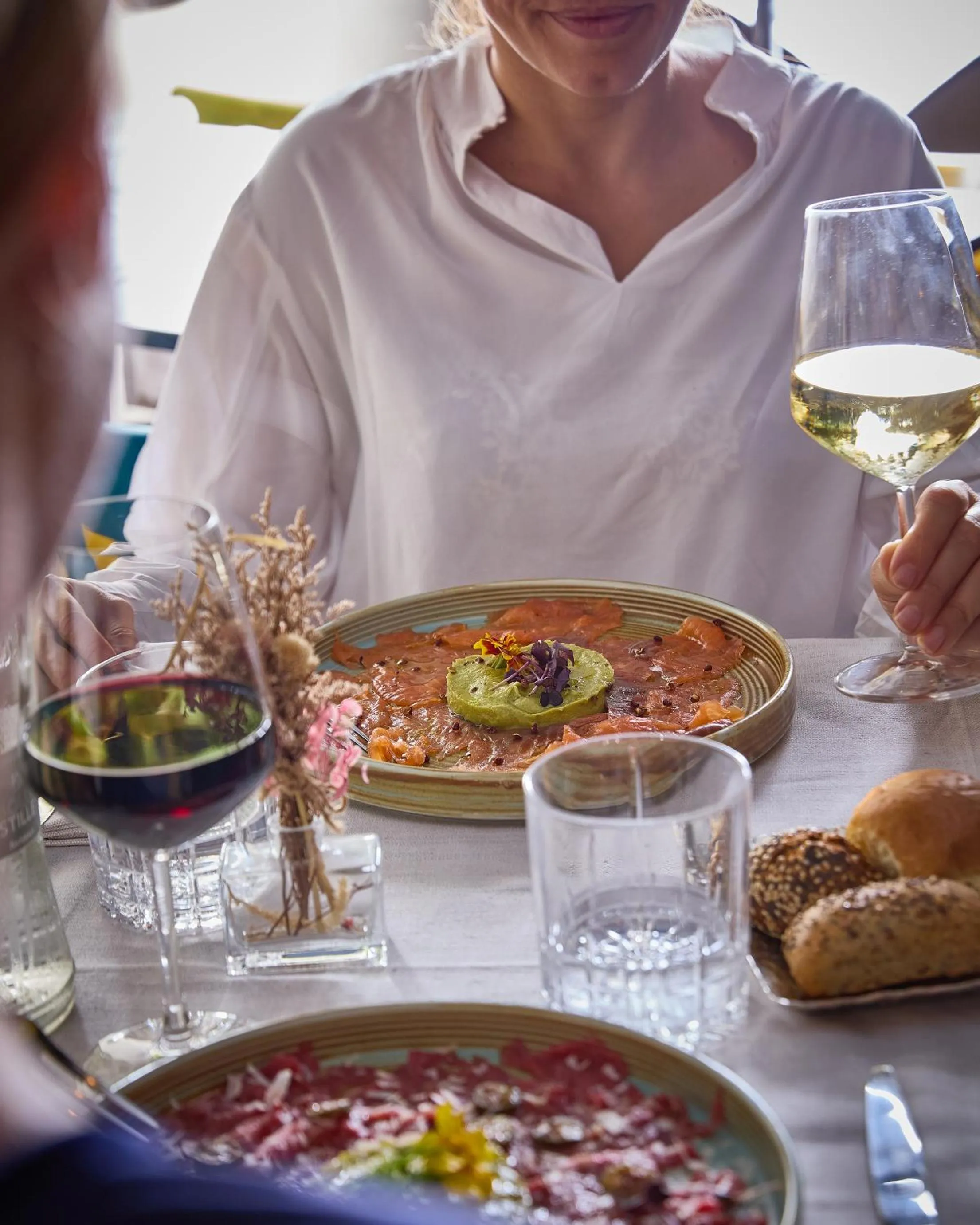 Restaurant/places to eat in Apollo Boutique Hotel