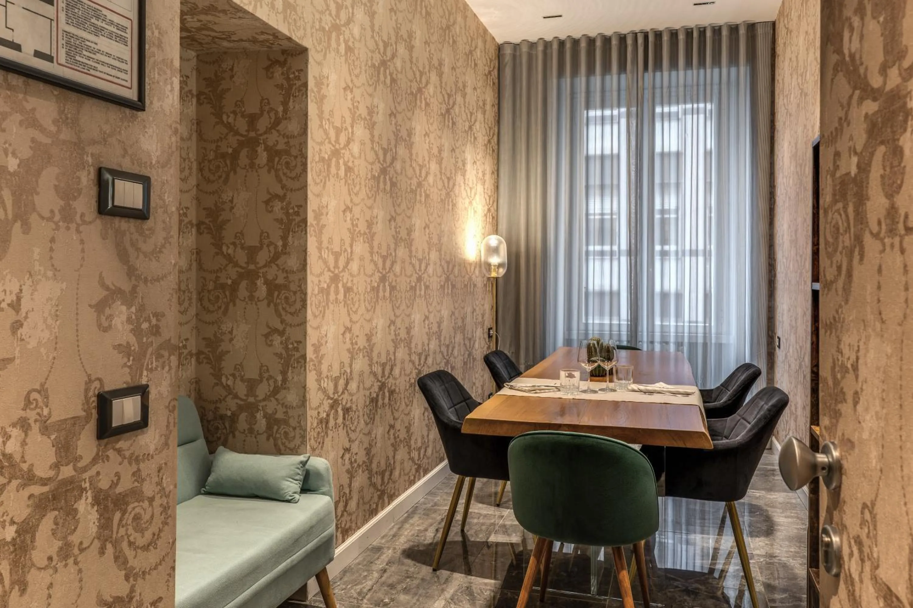 Seating area in Apollo Boutique Hotel