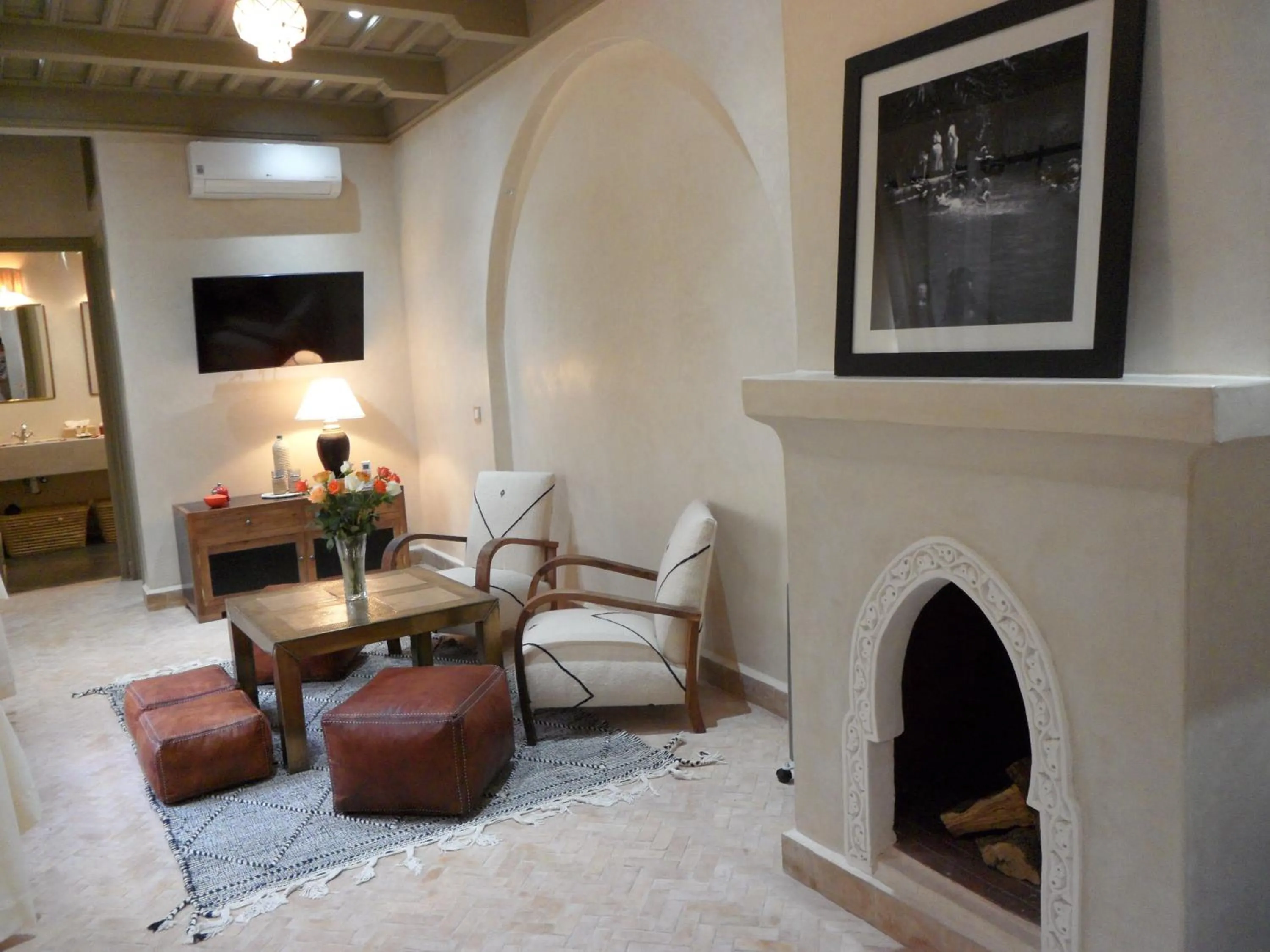 Living room in Riad et Spa Misria Les Oliviers