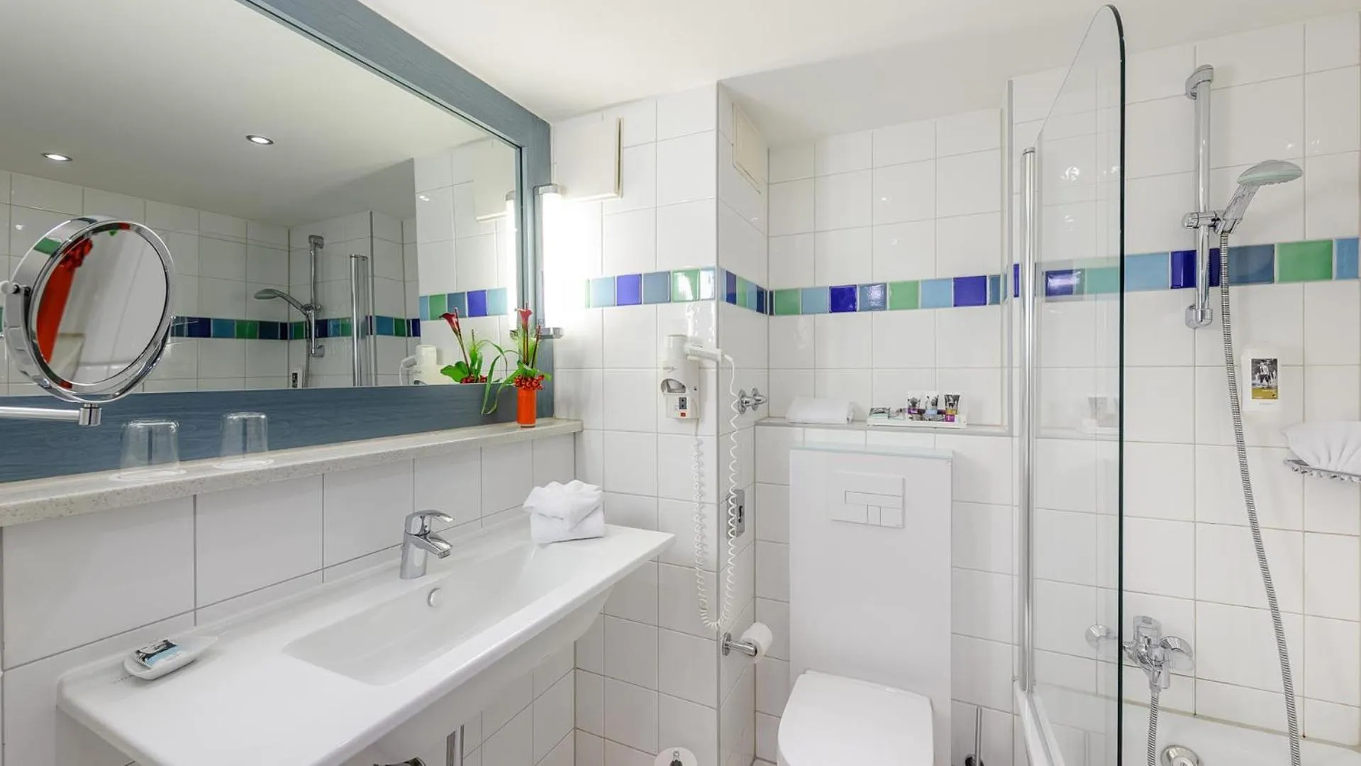 Bathroom in Mercure Hotel München Süd Messe