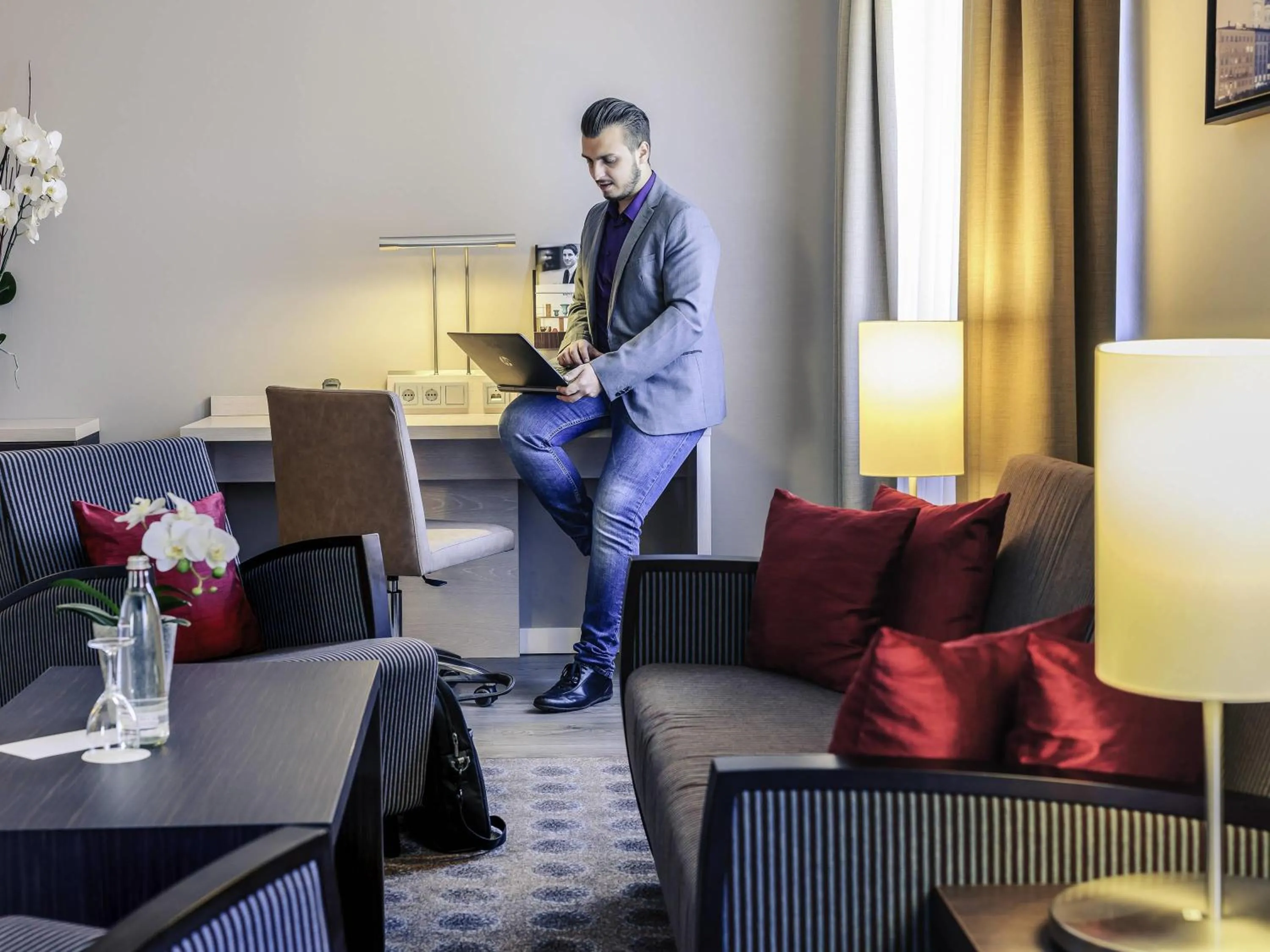 Bedroom in Mercure Hotel München Süd Messe