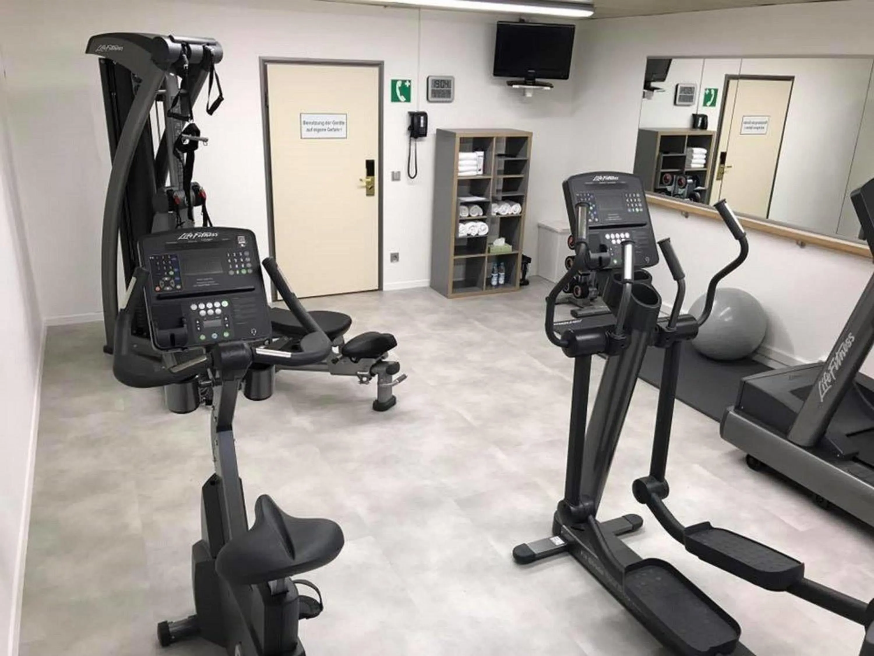 Fitness centre/facilities in Mercure Hotel München Süd Messe