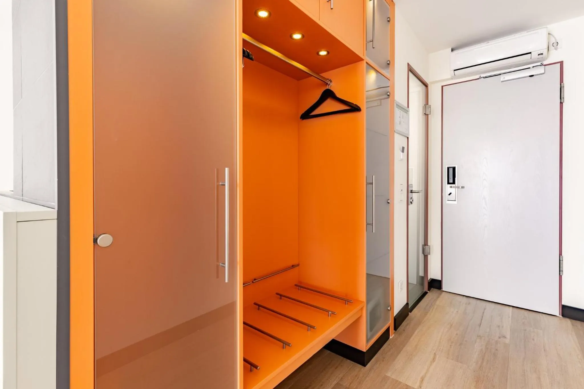 Photo of the whole room in Garner Hotel Oberhausen