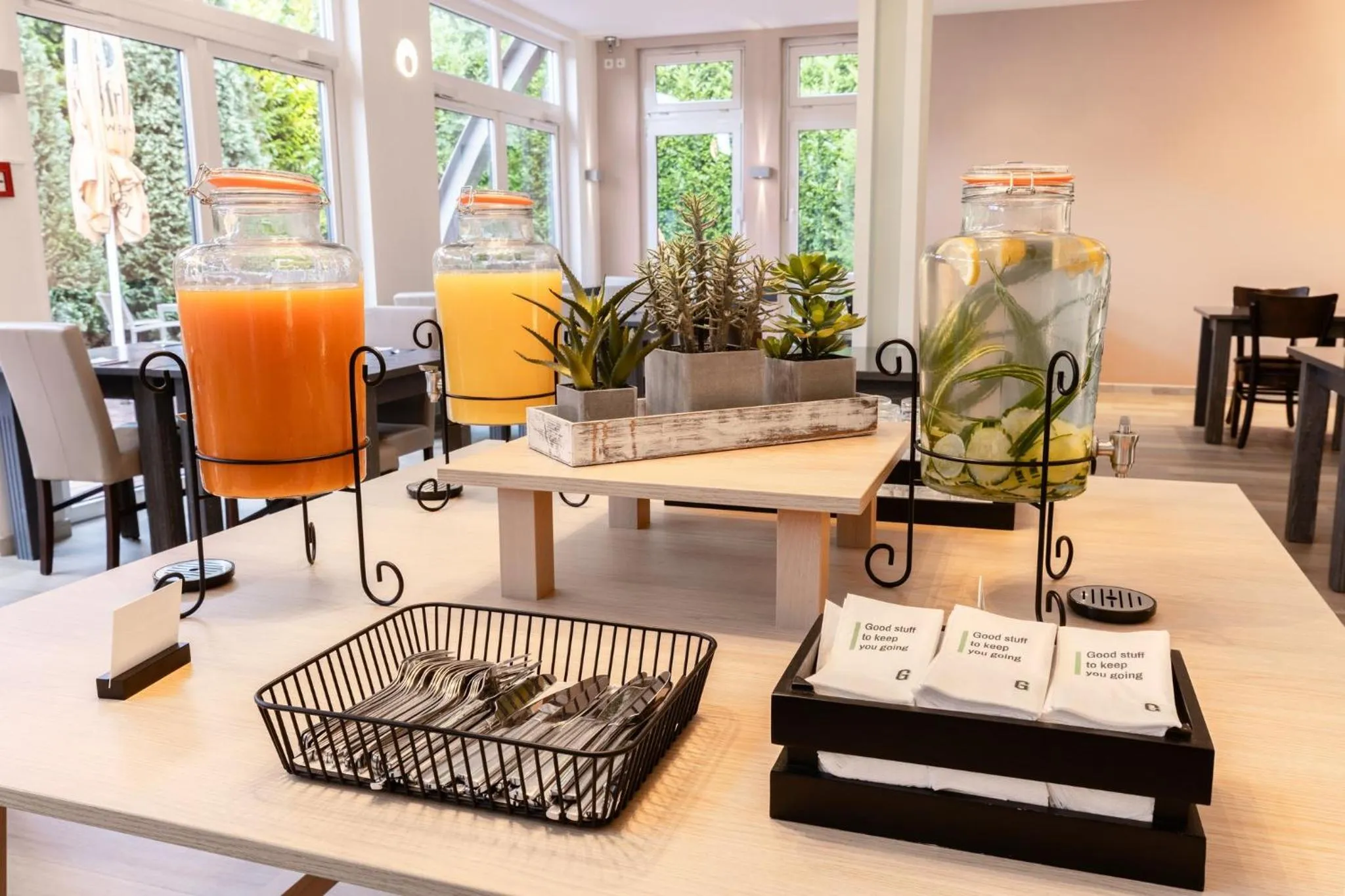 Restaurant/places to eat in Garner Hotel Oberhausen