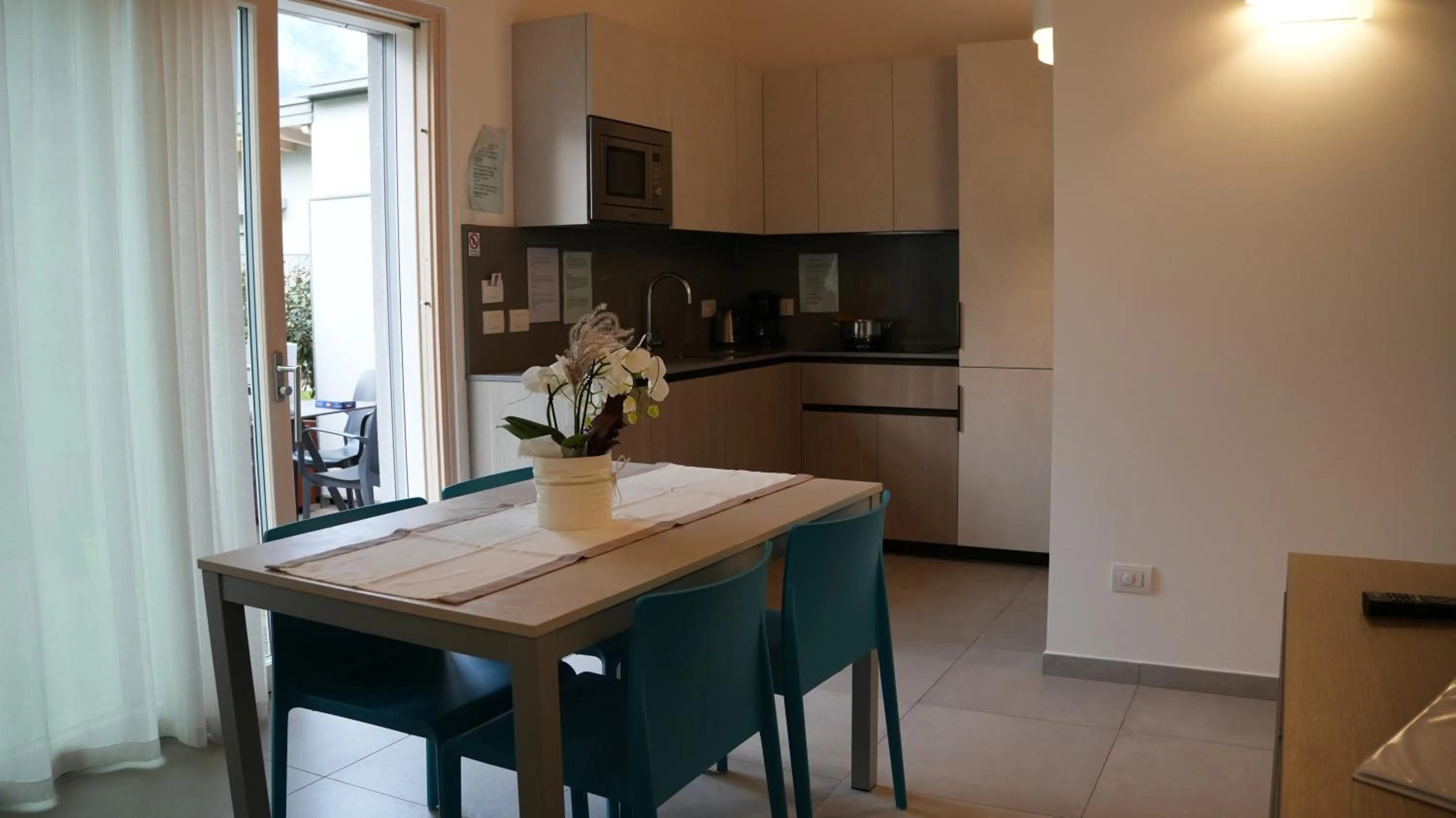 Kitchen or kitchenette in Casa Maria Apartments