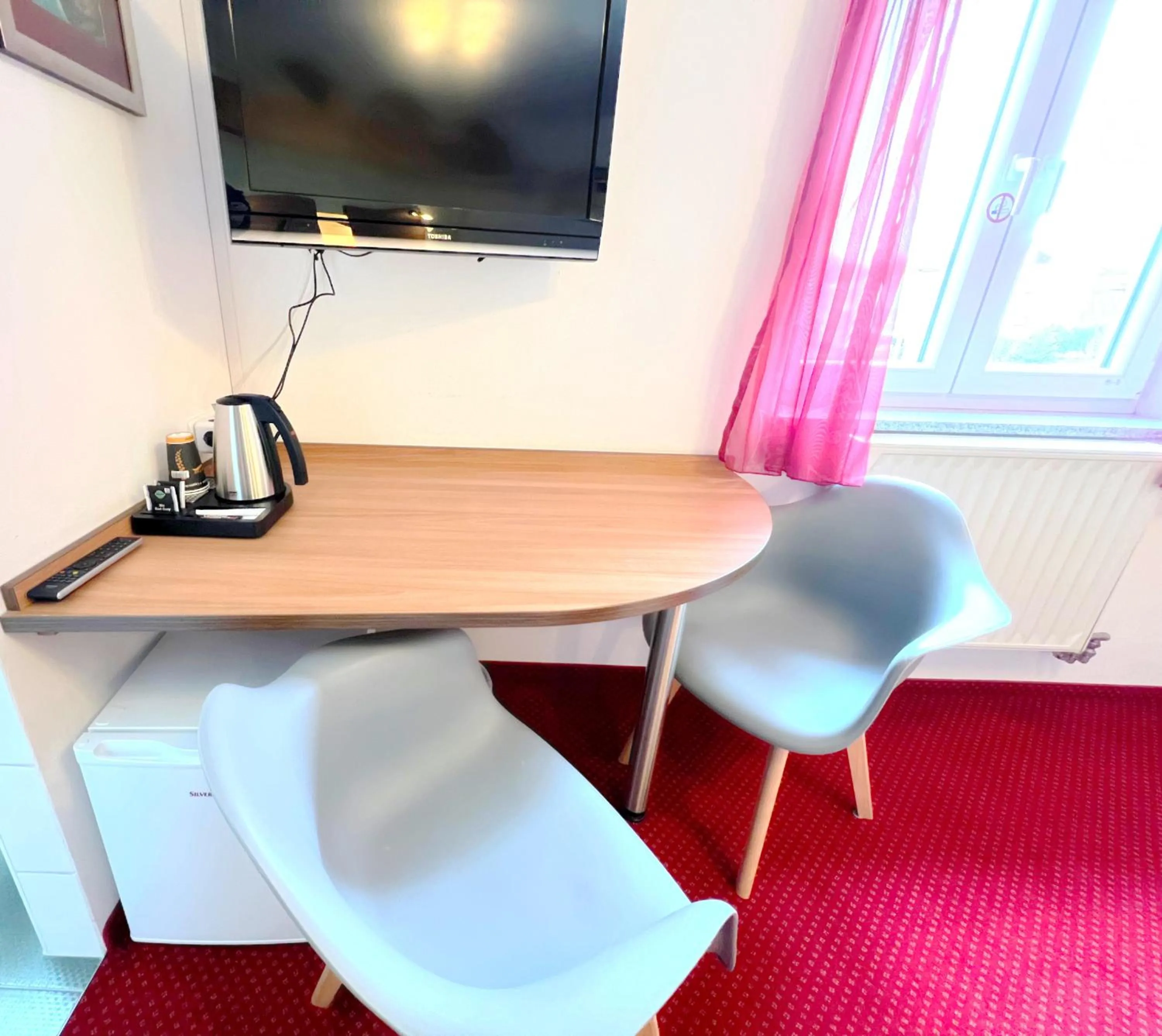 Coffee/tea facilities in BnB Fliegerhaeusle Hagnau 24h Self Check In