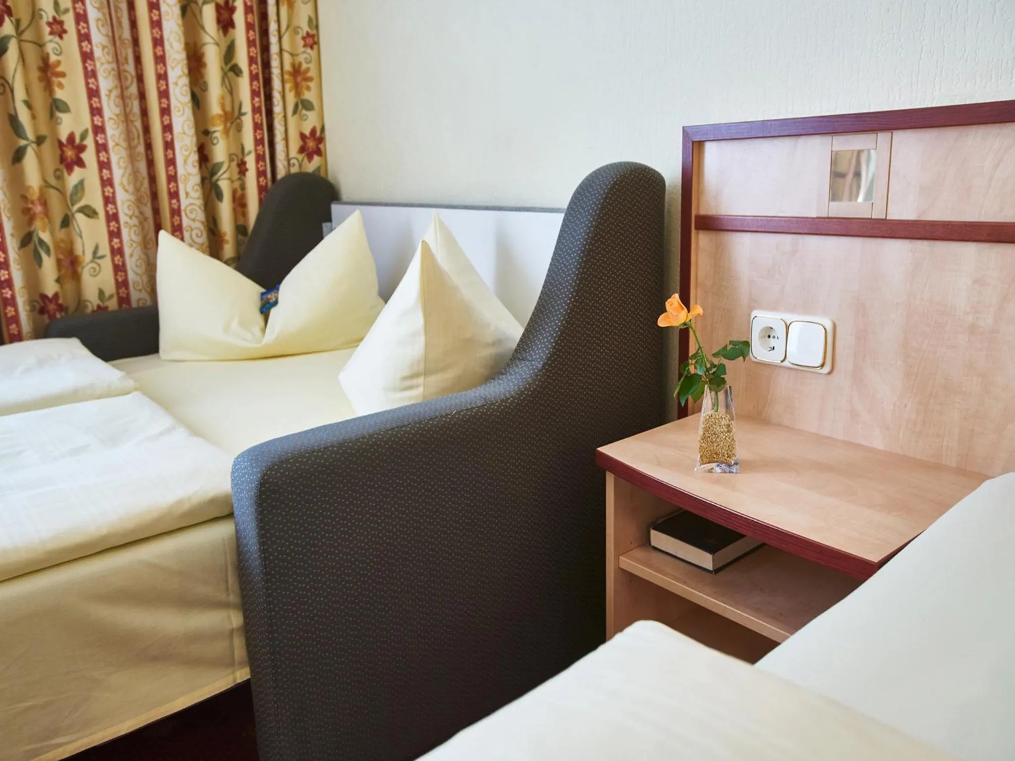 Bed in Hotel Alfa Zentrum