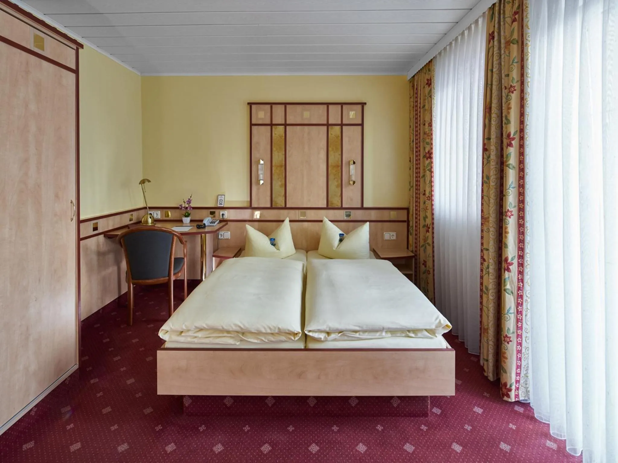 Bed in Hotel Alfa Zentrum