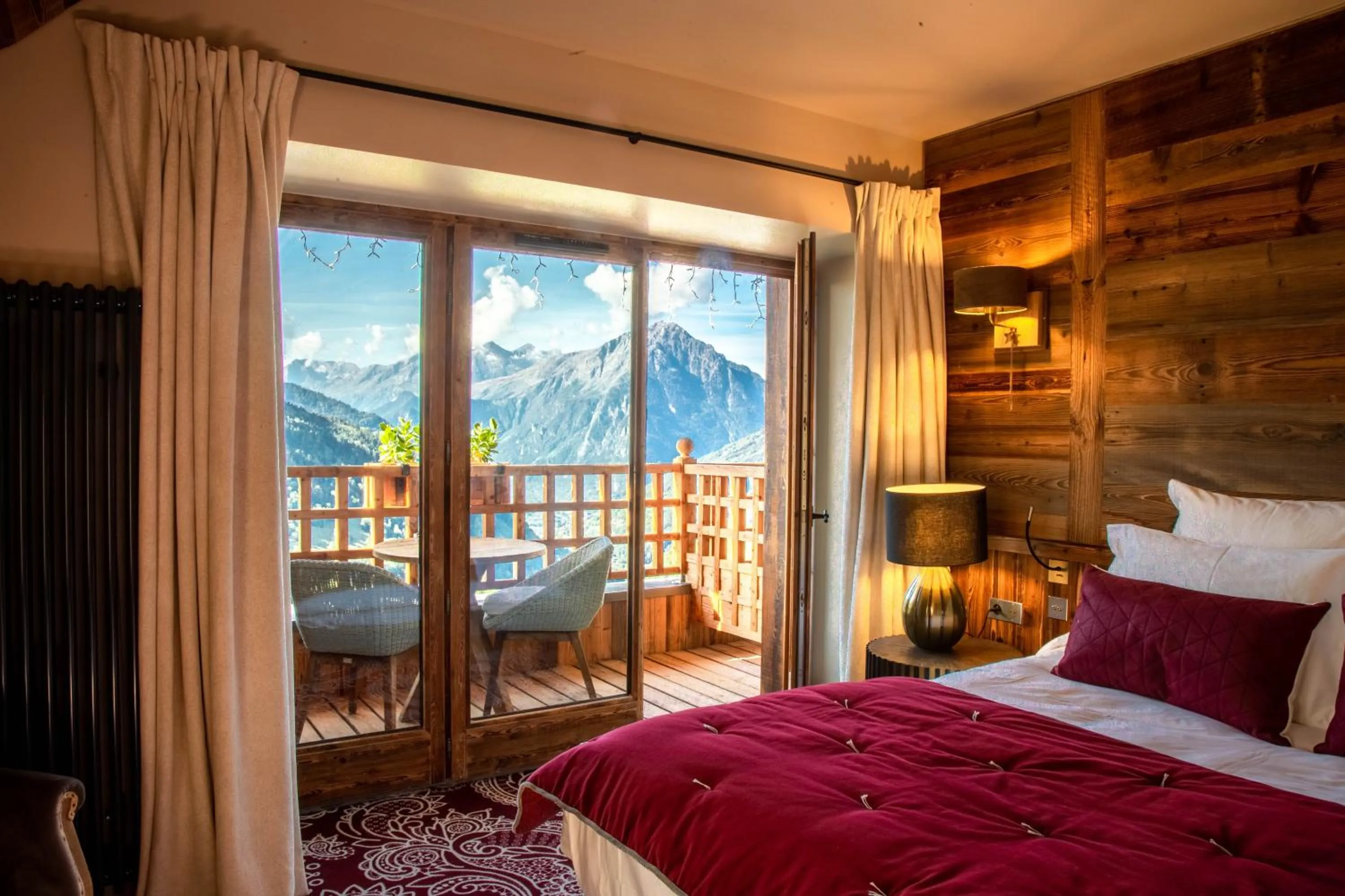 Bed in Hotel Le V de Vaujany