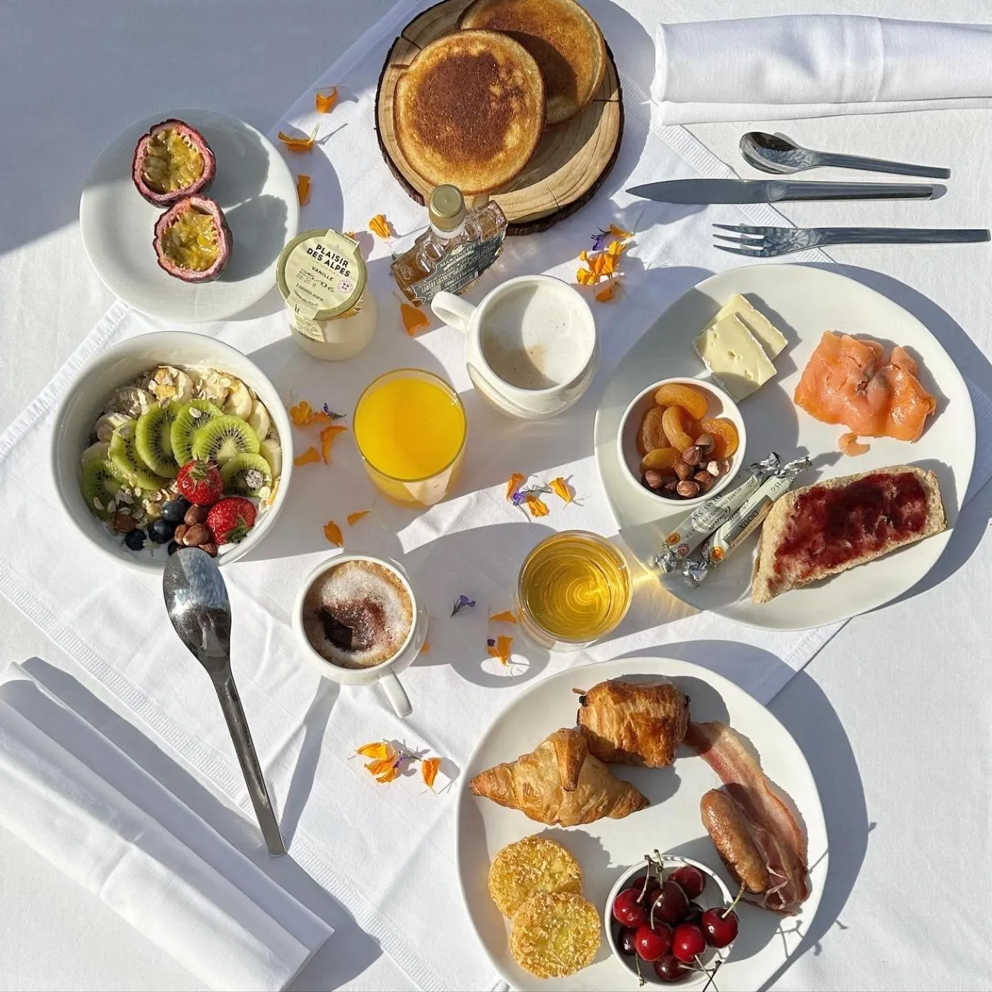 Breakfast in Hotel Le V de Vaujany