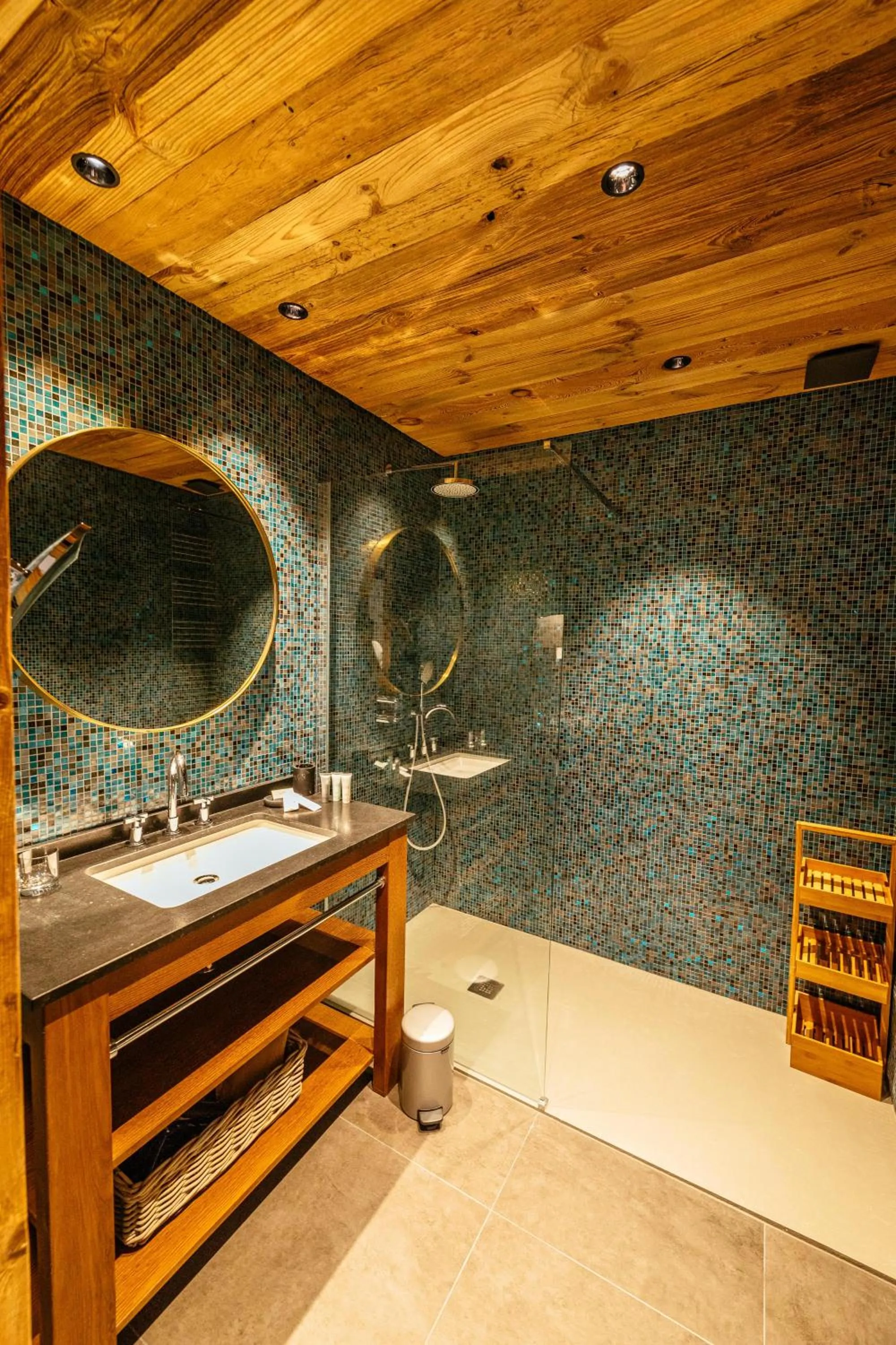 Shower in Hotel Le V de Vaujany