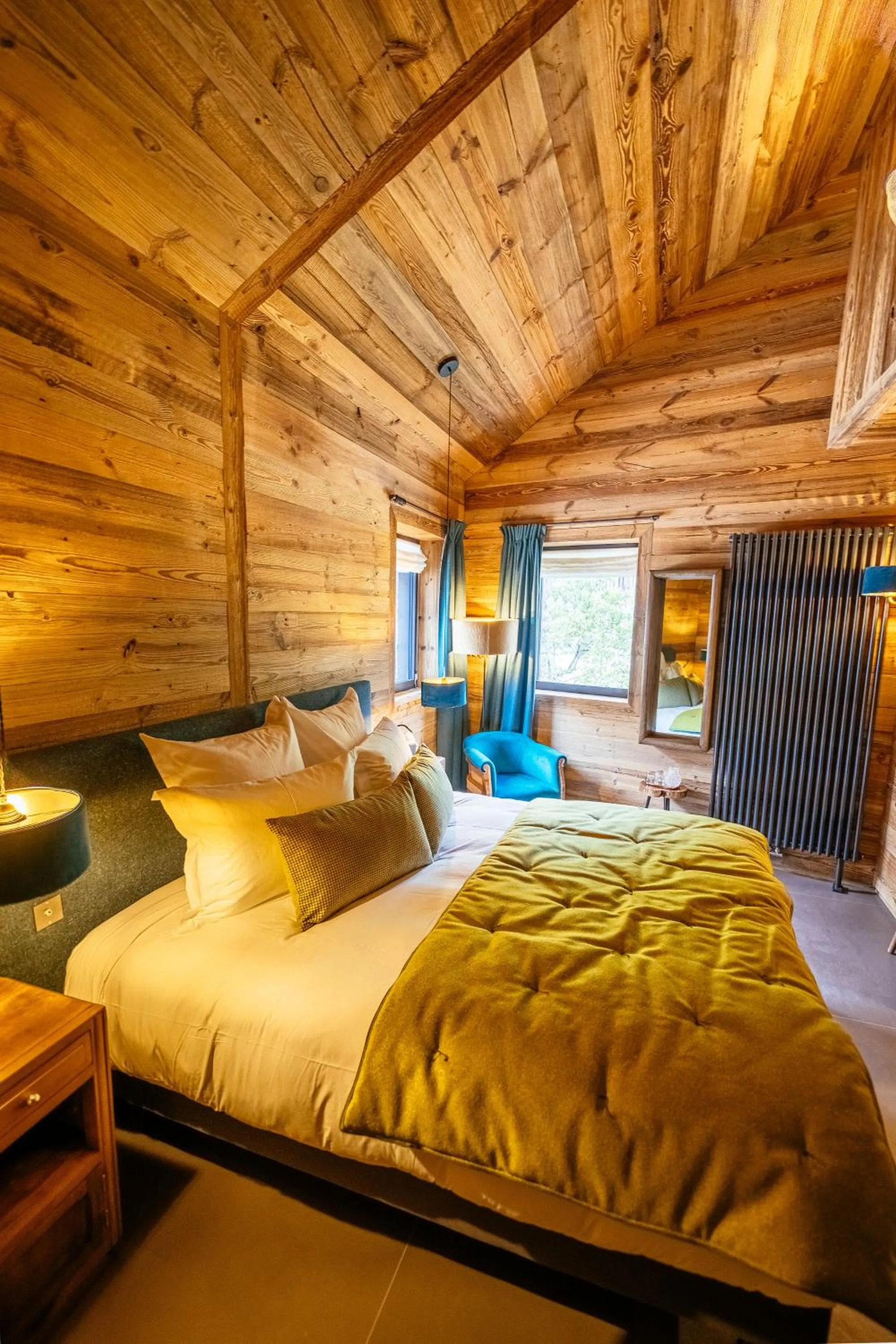 Photo of the whole room, Bed in Hotel Le V de Vaujany