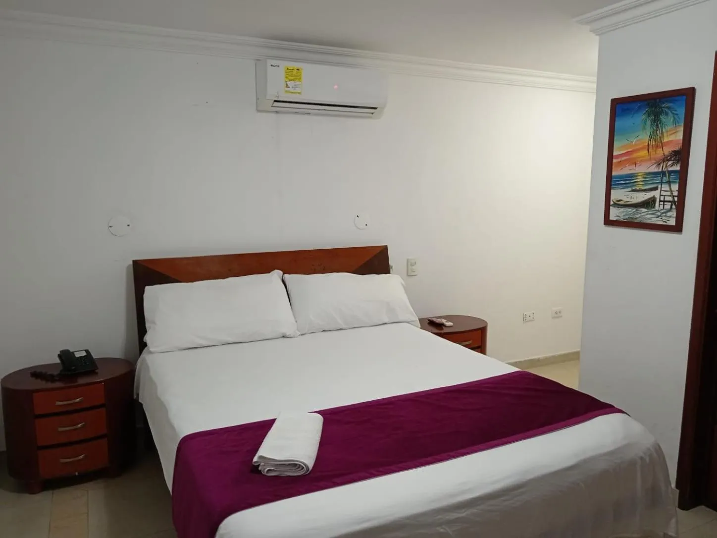 Bedroom in Hotel Charthon Barranquilla