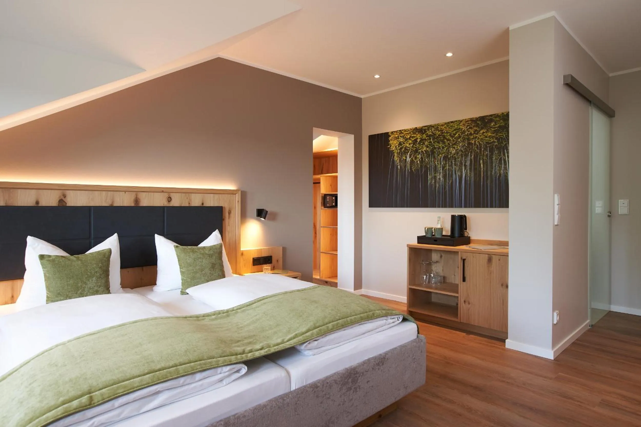 Bed in Sporthotel Grafenwald 4 Sterne Superior