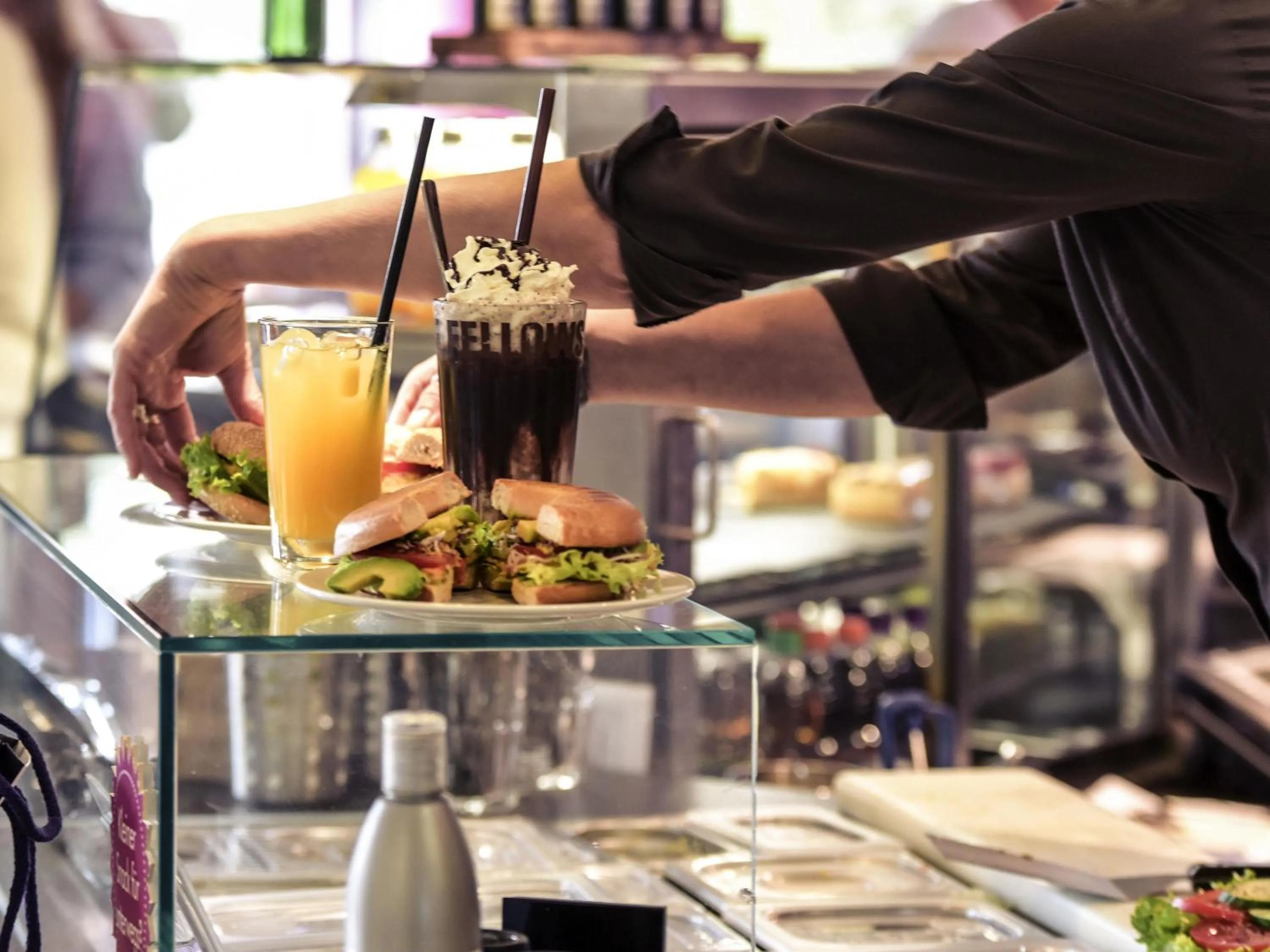 Restaurant/places to eat in Mercure Hotel Hamburg City