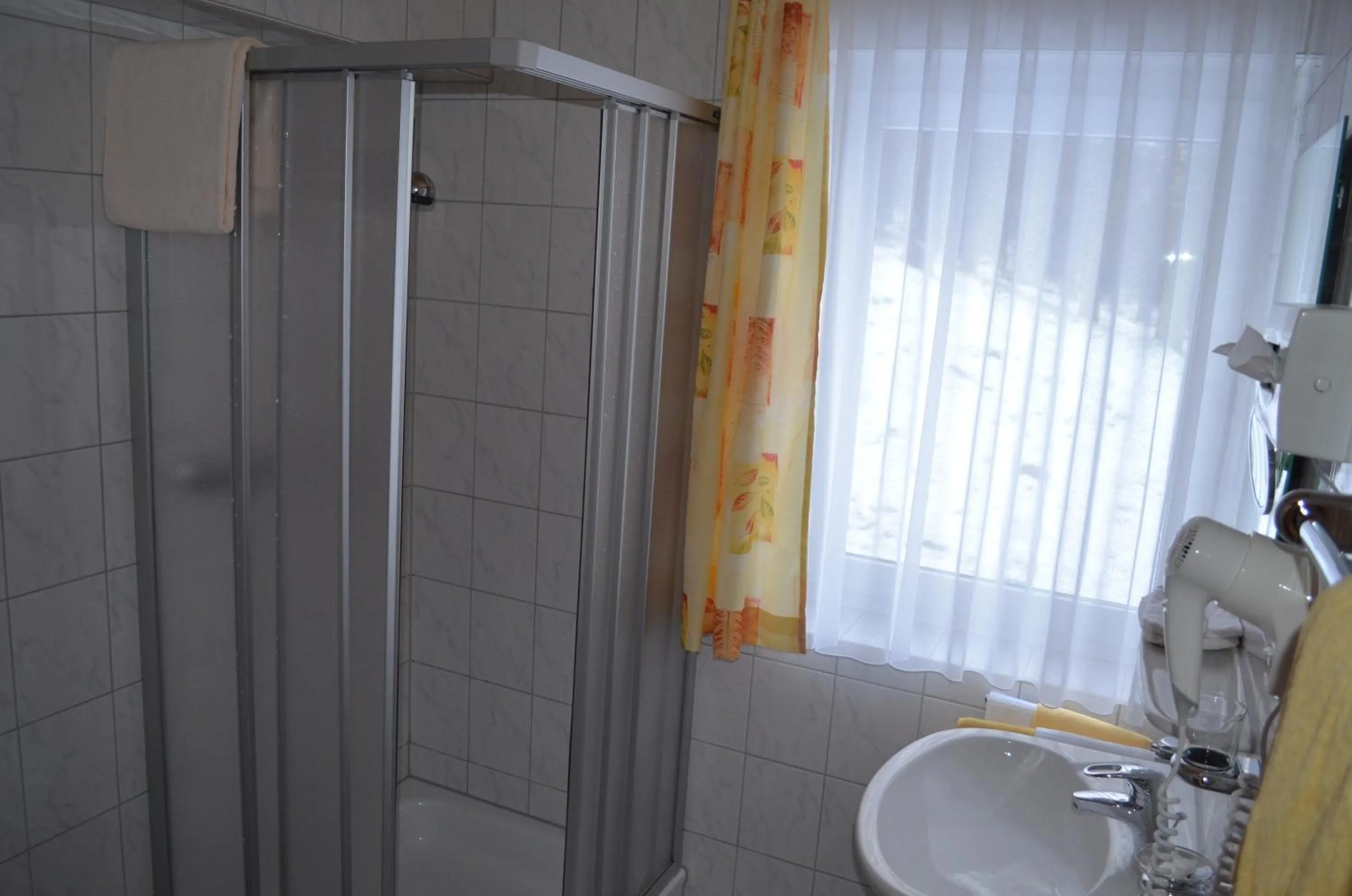 Bathroom in Gästehaus Wilgersdorf GmbH