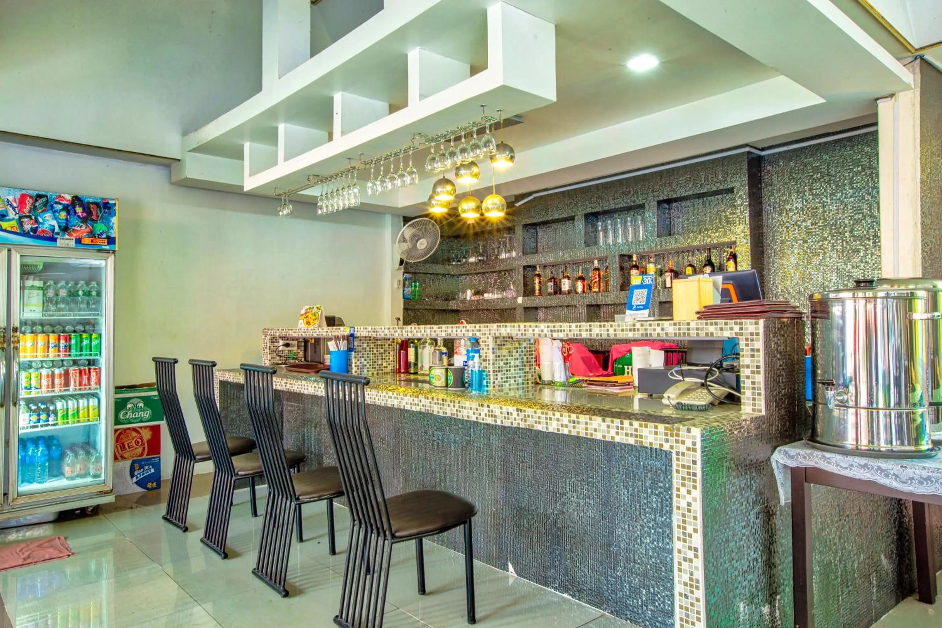 Restaurant/places to eat in The Train Resort