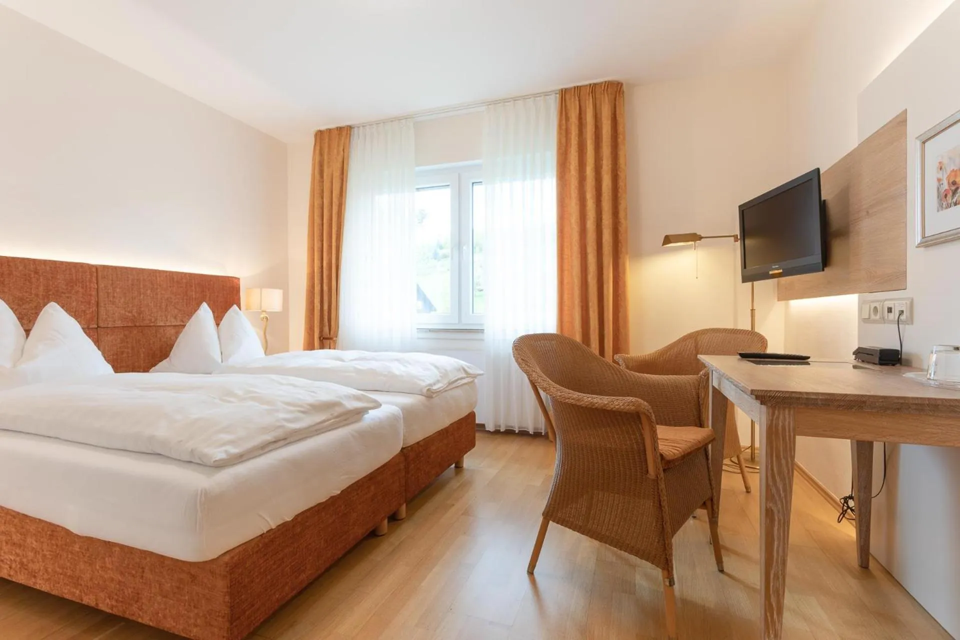 Photo of the whole room, Bed in Hotel im Auerbachtal