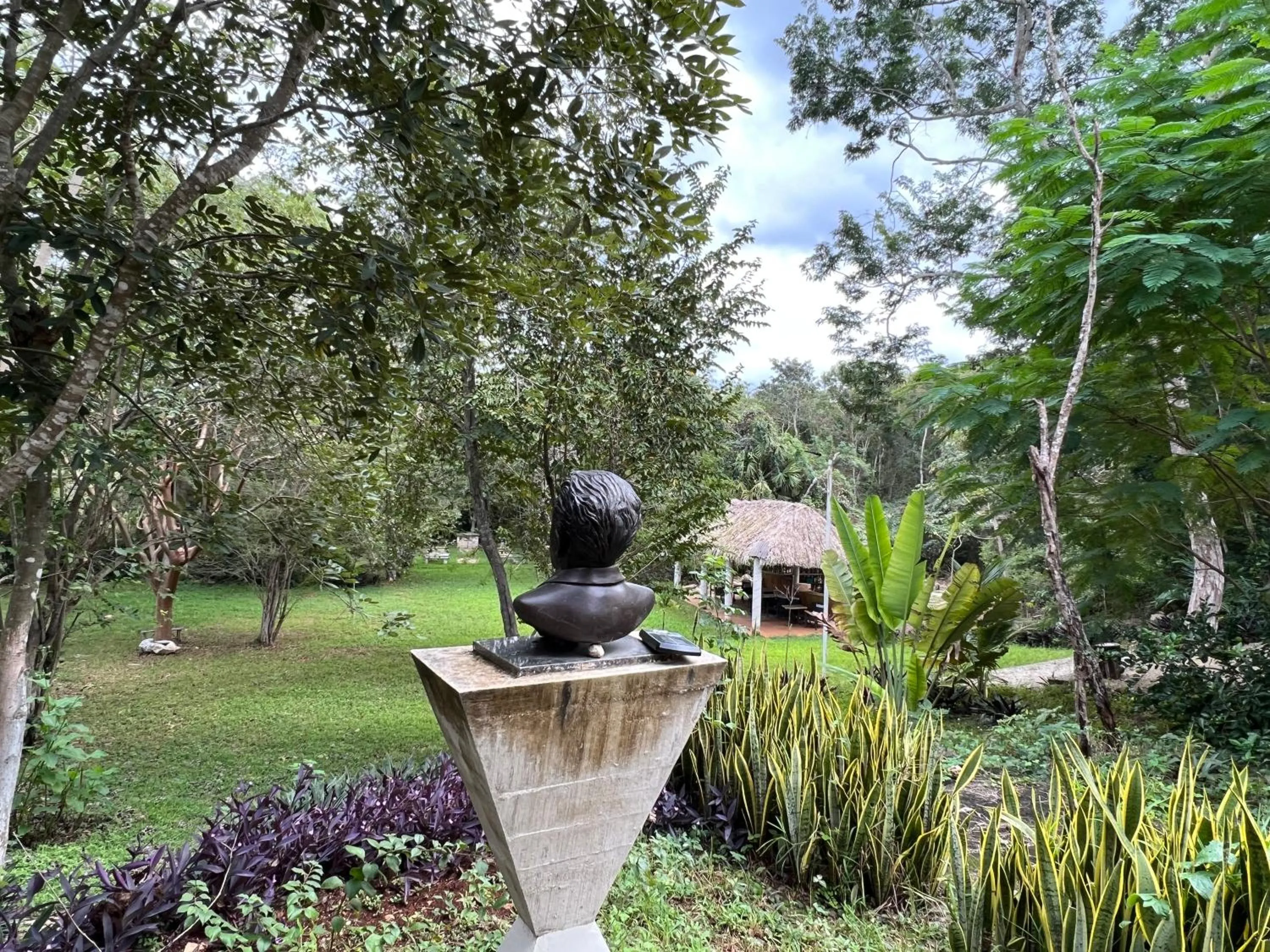 Spring in El Encanto - Hotel Boutique