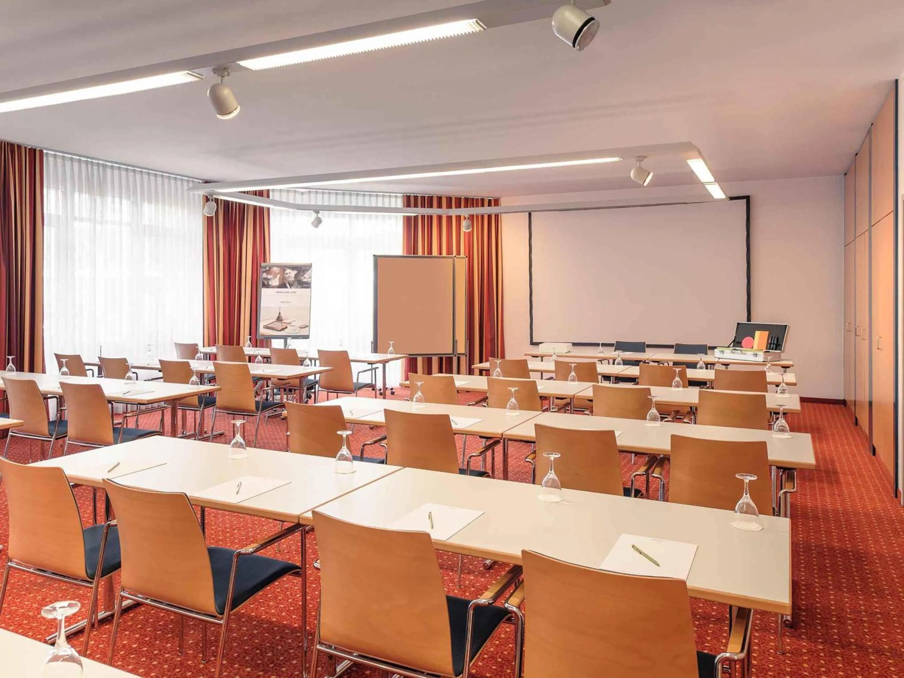 Meeting/conference room in Mercure Hotel Düsseldorf Ratingen