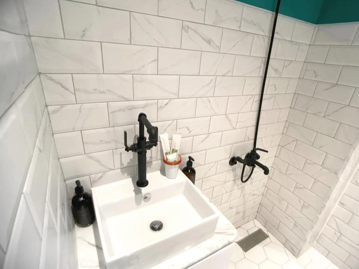 Bathroom in Spring Guest House