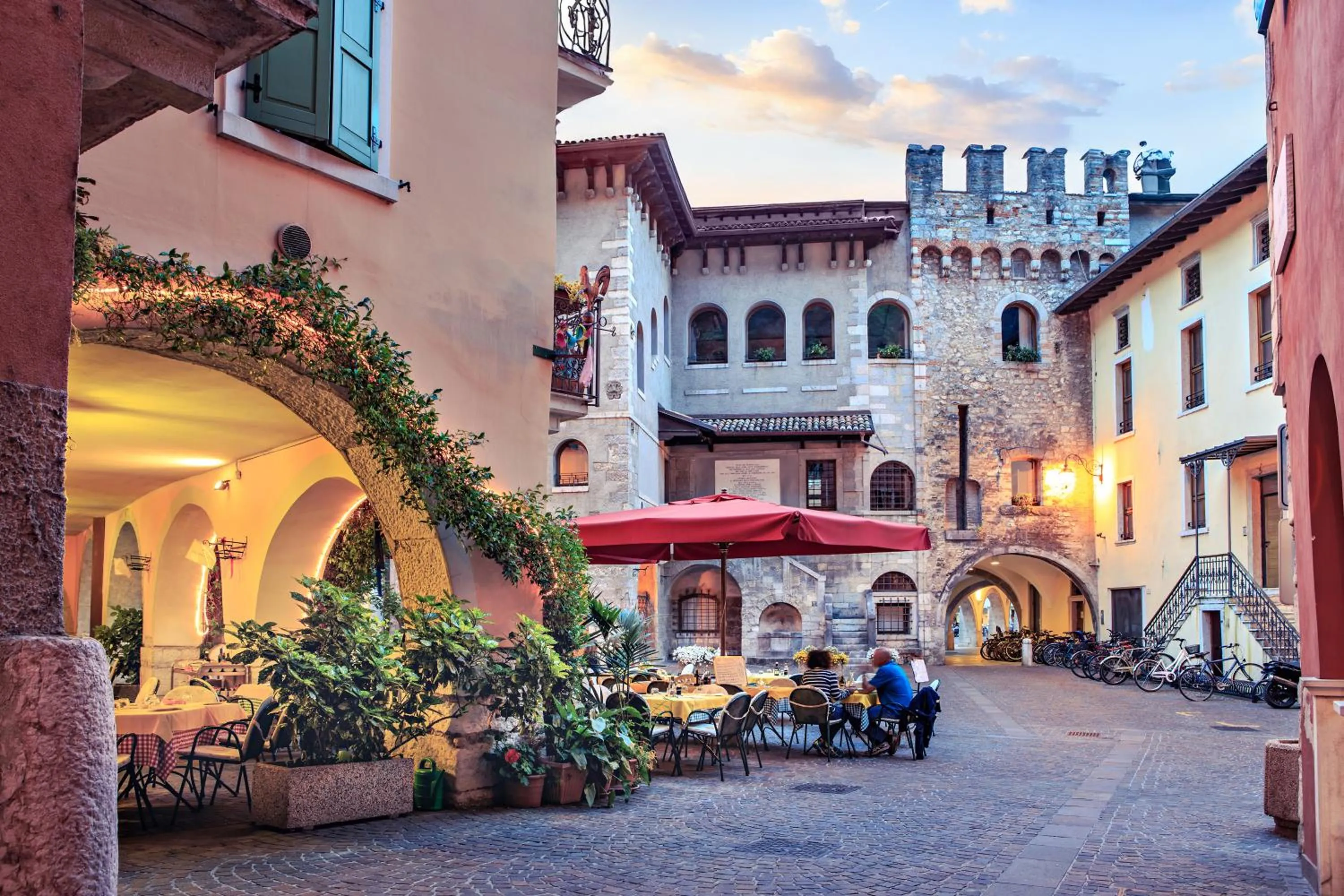 Neighbourhood in Appartamento Centro Storico Riva 2 - Happy Rentals