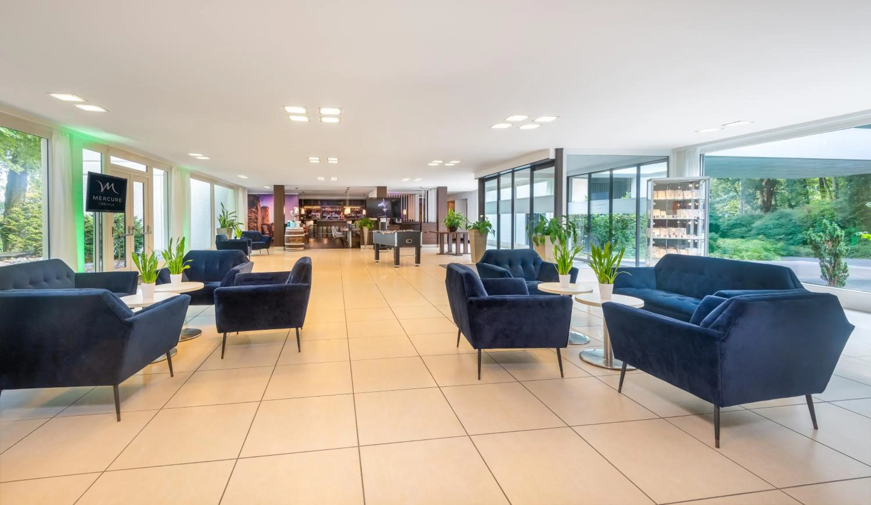 Lobby or reception in Mercure Hotel Bielefeld Johannisberg
