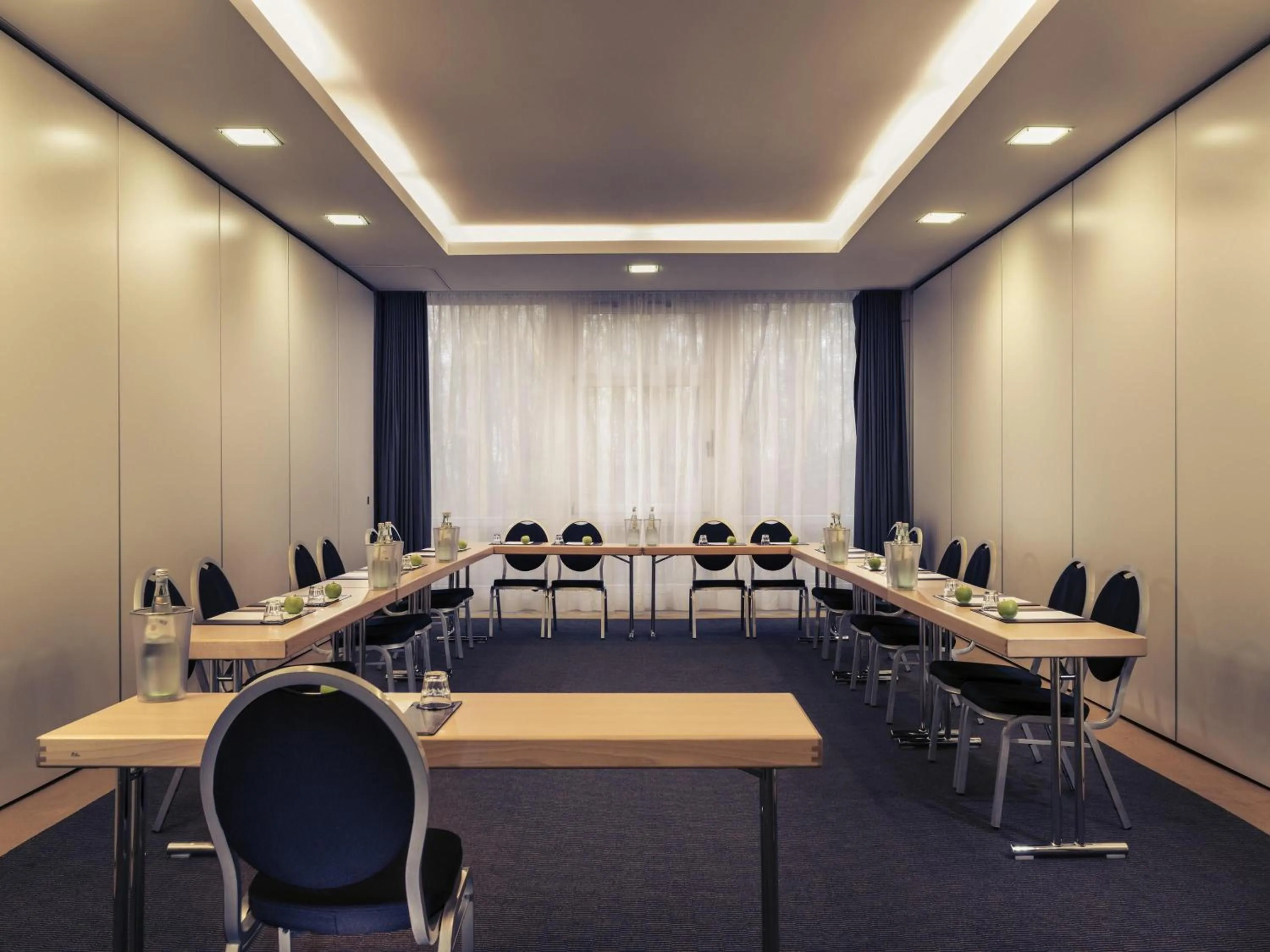 Meeting/conference room in Mercure Hotel Bielefeld Johannisberg