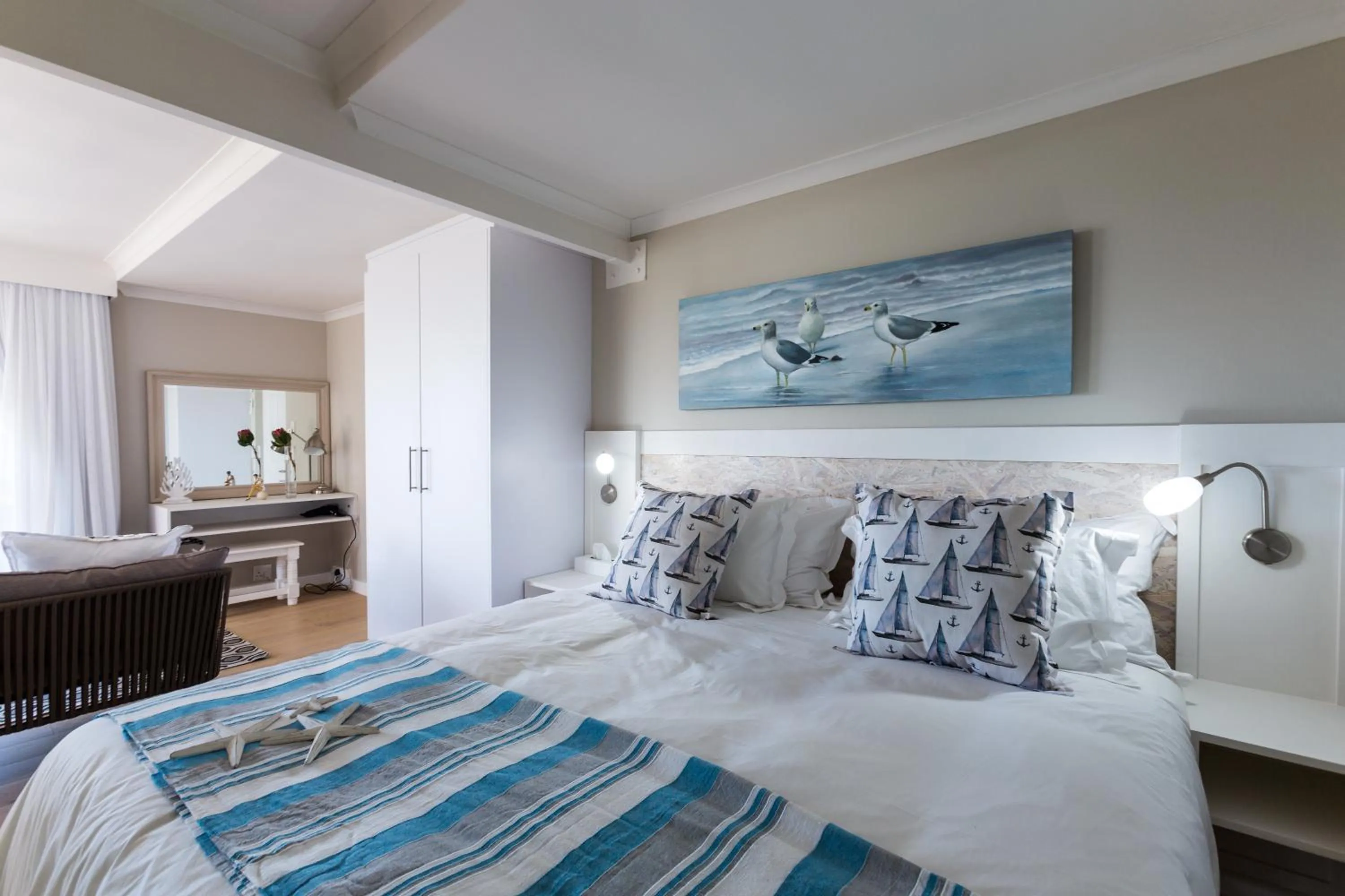 Bedroom, Bed in IdylWilde