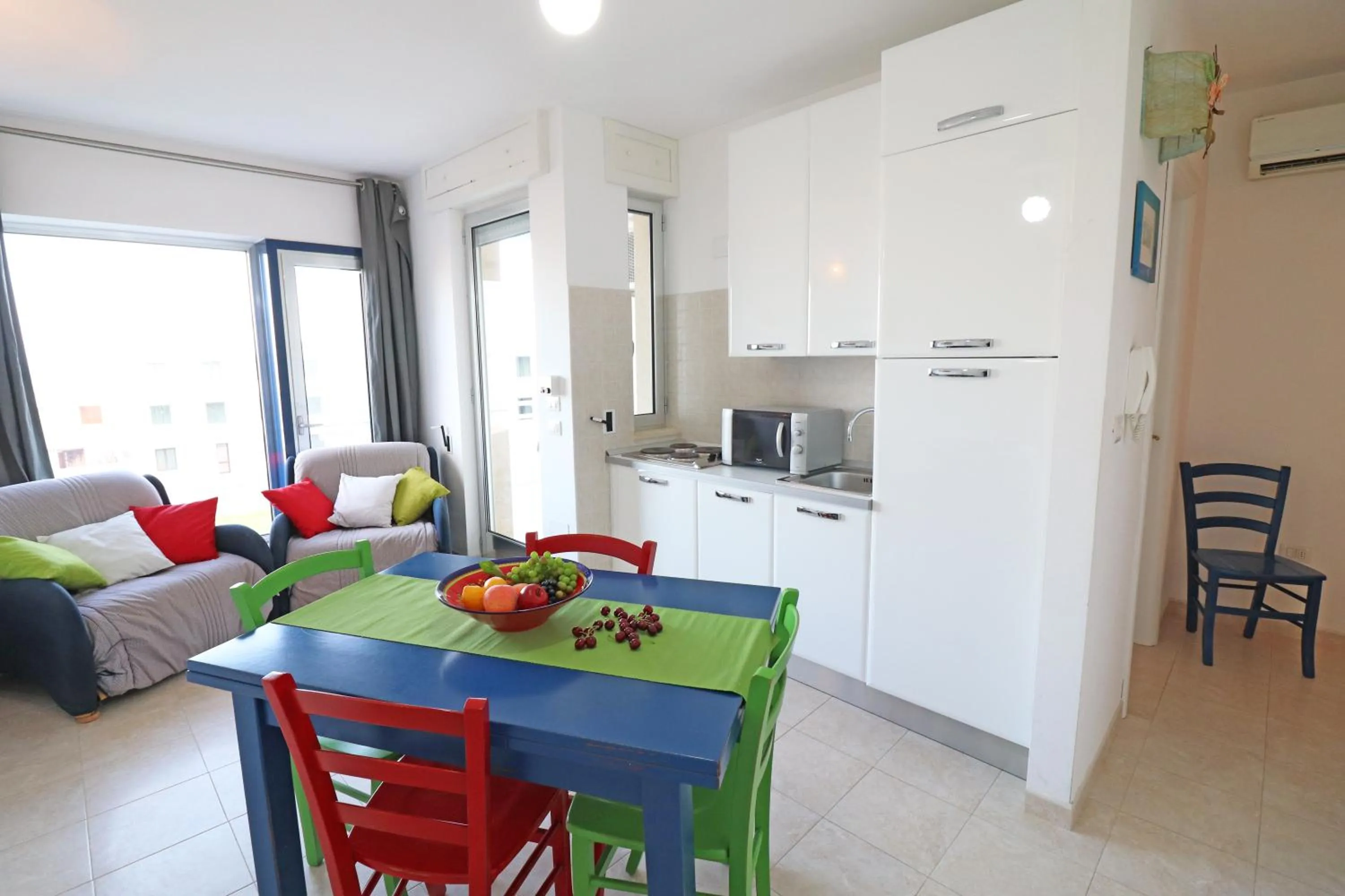 Dining Area in Holiday home angel in Otranto, apartment with 4 beds, with sea view.