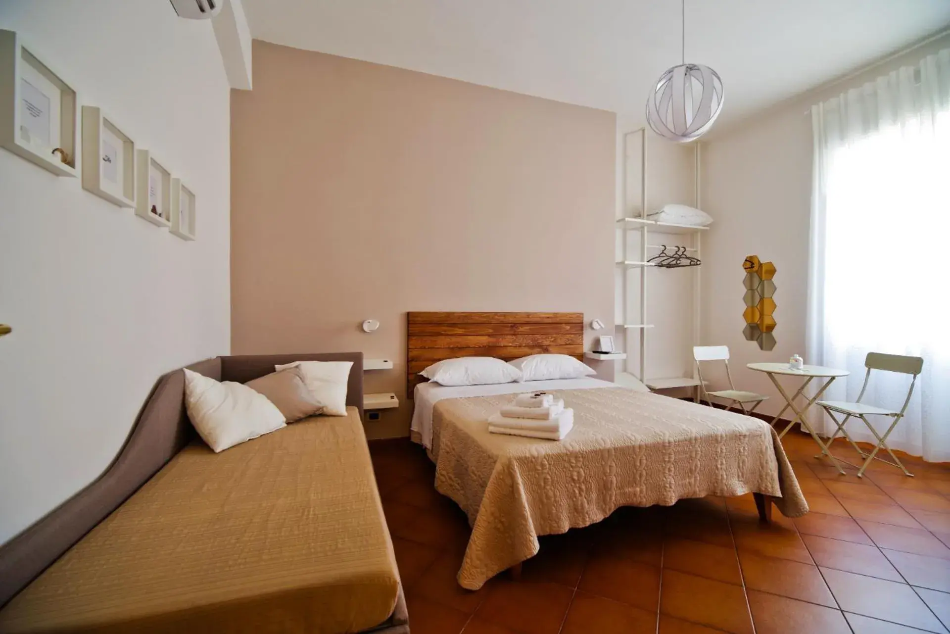 Standard Quadruple Room in B&B il Faro Standard Quadruple Room in B&B il Faro