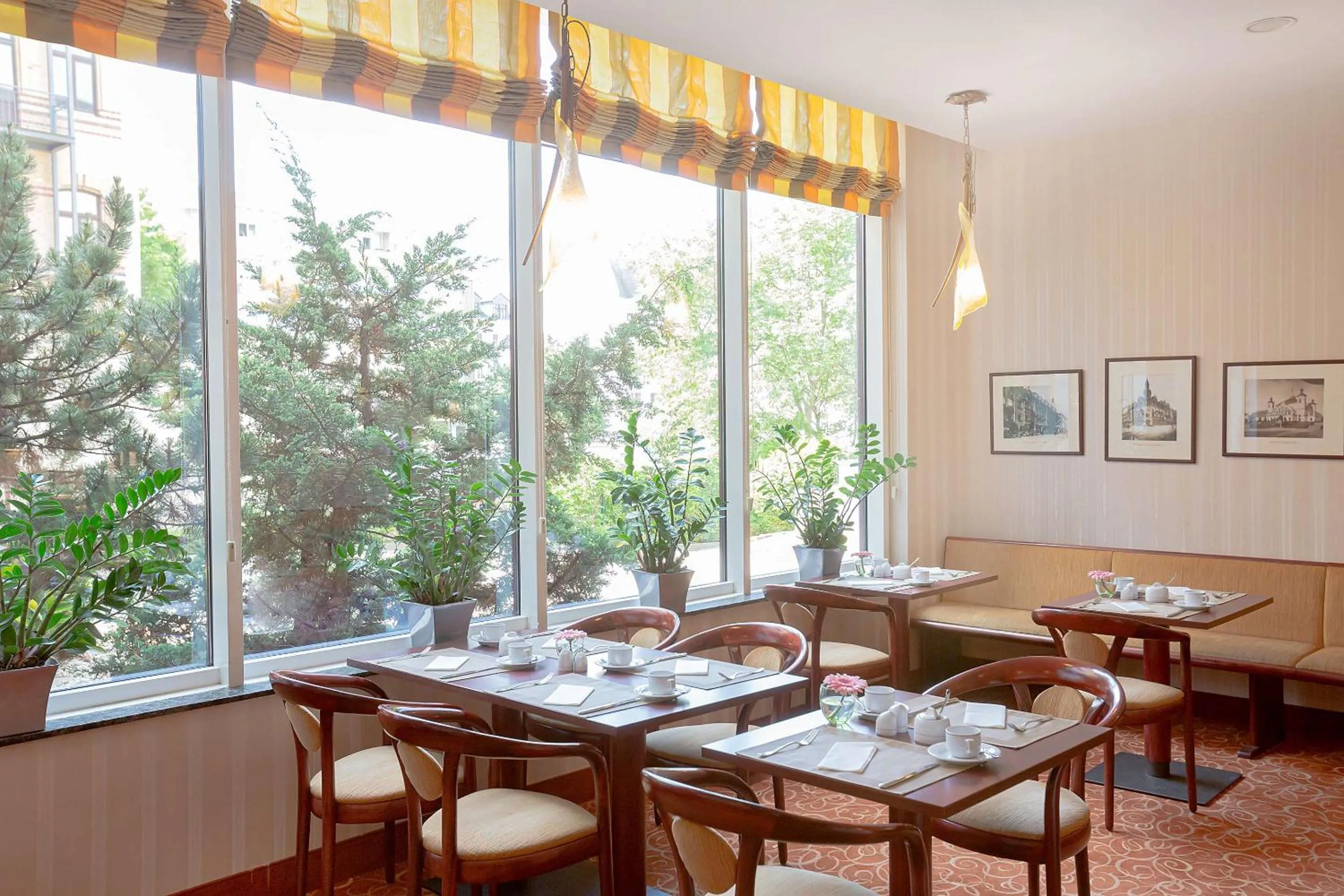 Restaurant/places to eat in Dorint Hotel Leipzig