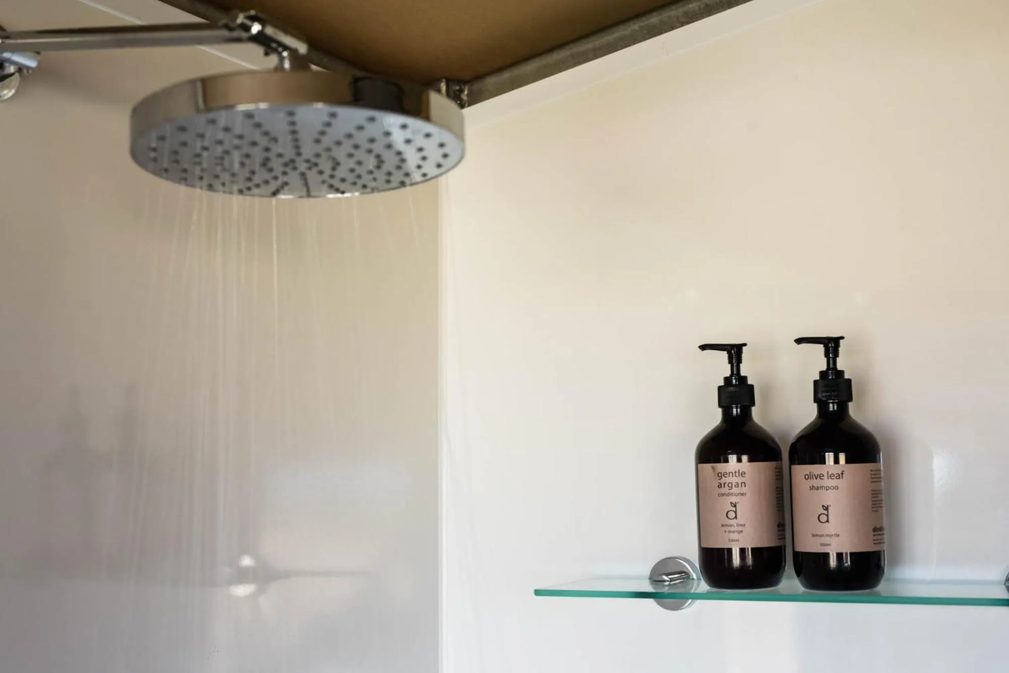 Property building in Mitchell Grass Retreat