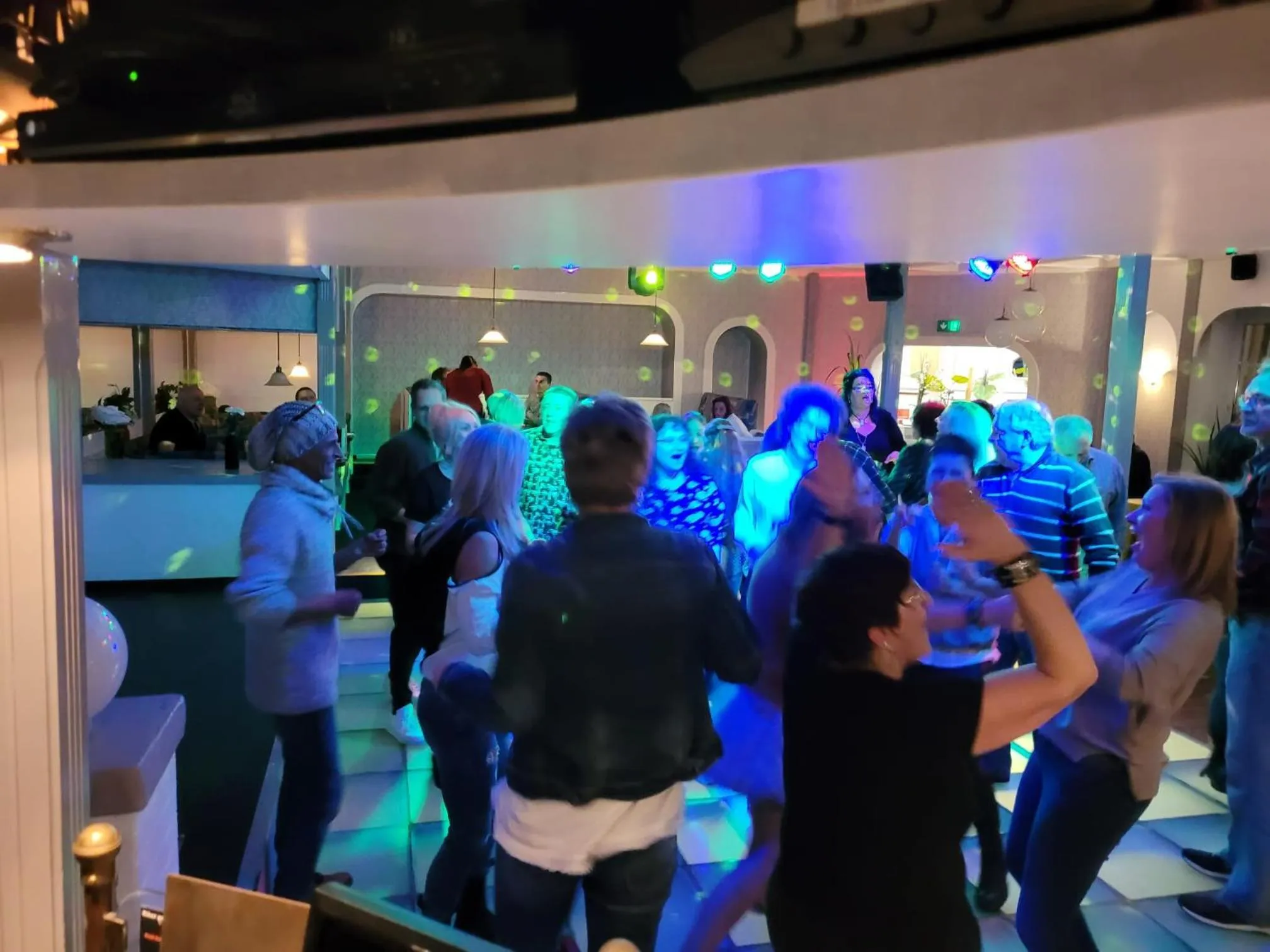 Nightclub / DJ in Hotel Restaurant Rückert