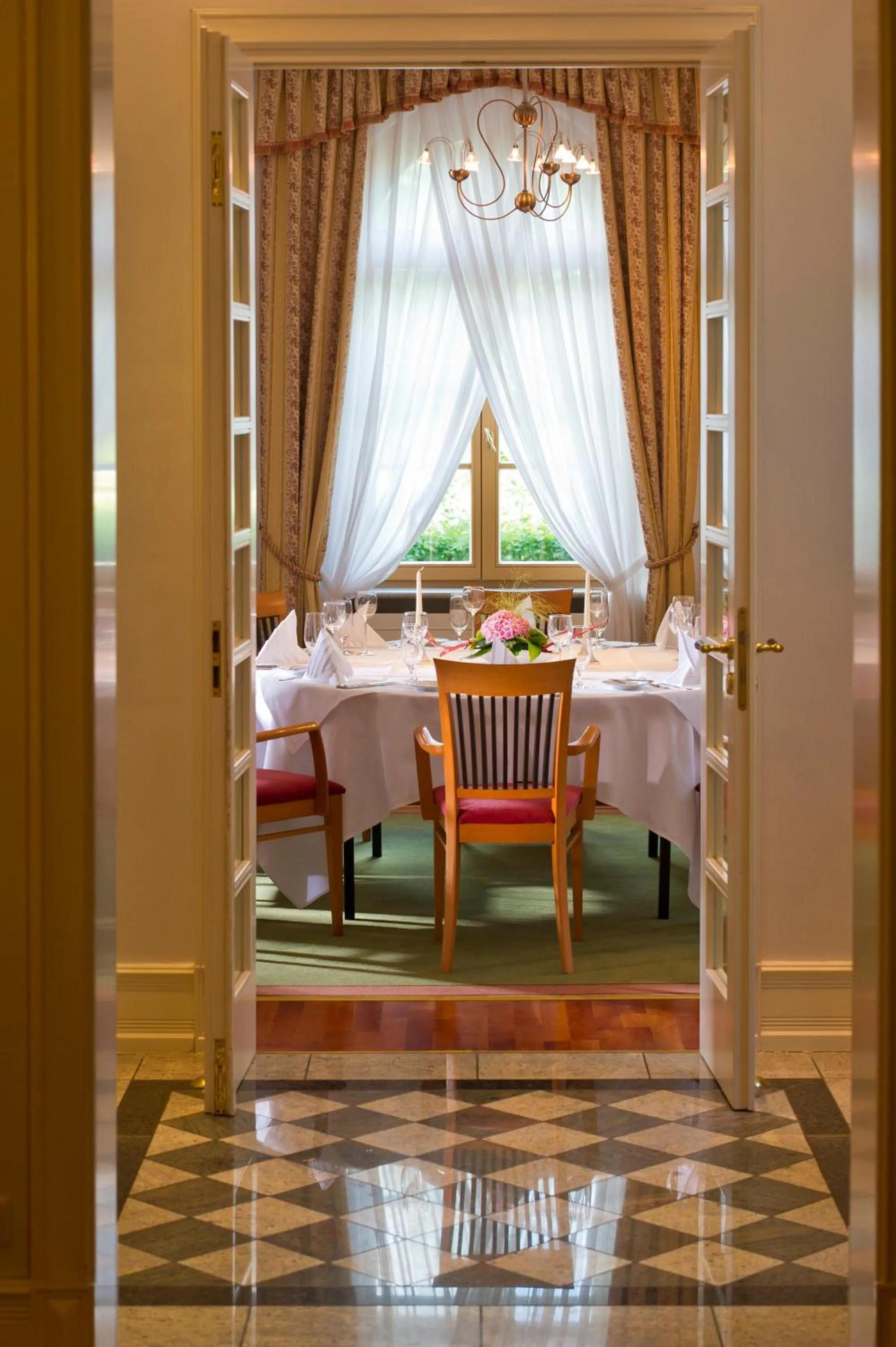 Restaurant/places to eat in Dorint Am Goethepark Weimar