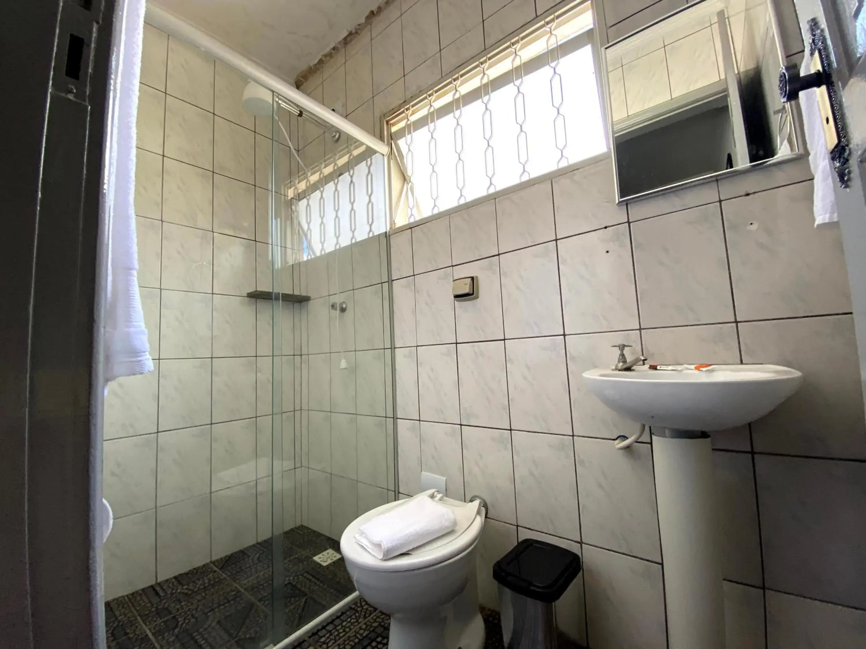 Budget Single Room in Hotel dos Nobres Budget Single Room in Hotel dos Nobres