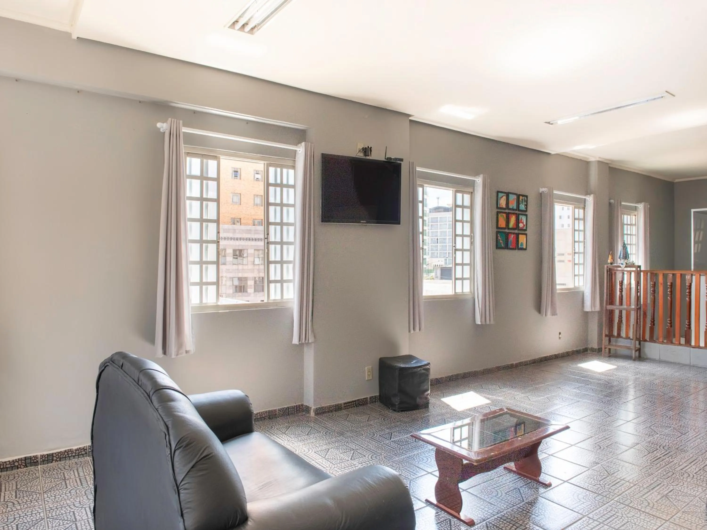 Seating area in Hotel dos Nobres