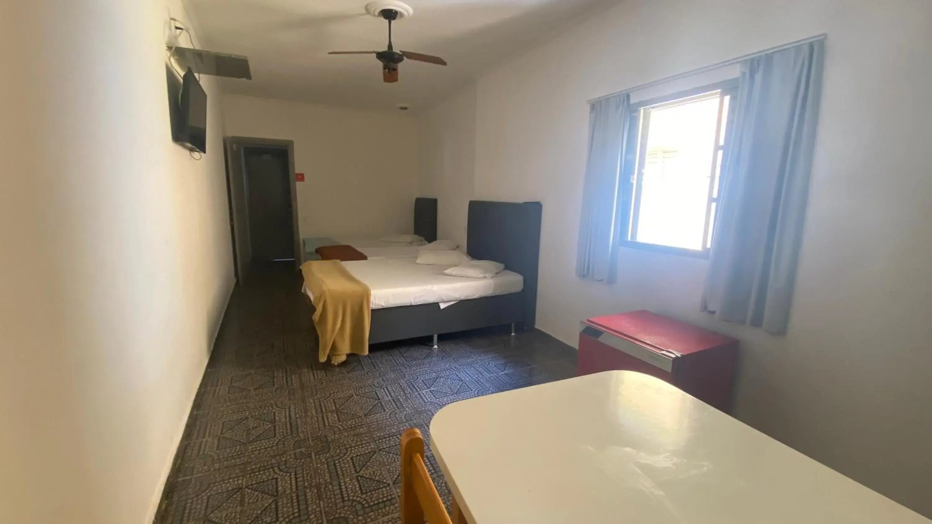 Quadruple Room with Bathroom in Hotel dos Nobres Quadruple Room with Bathroom in Hotel dos Nobres