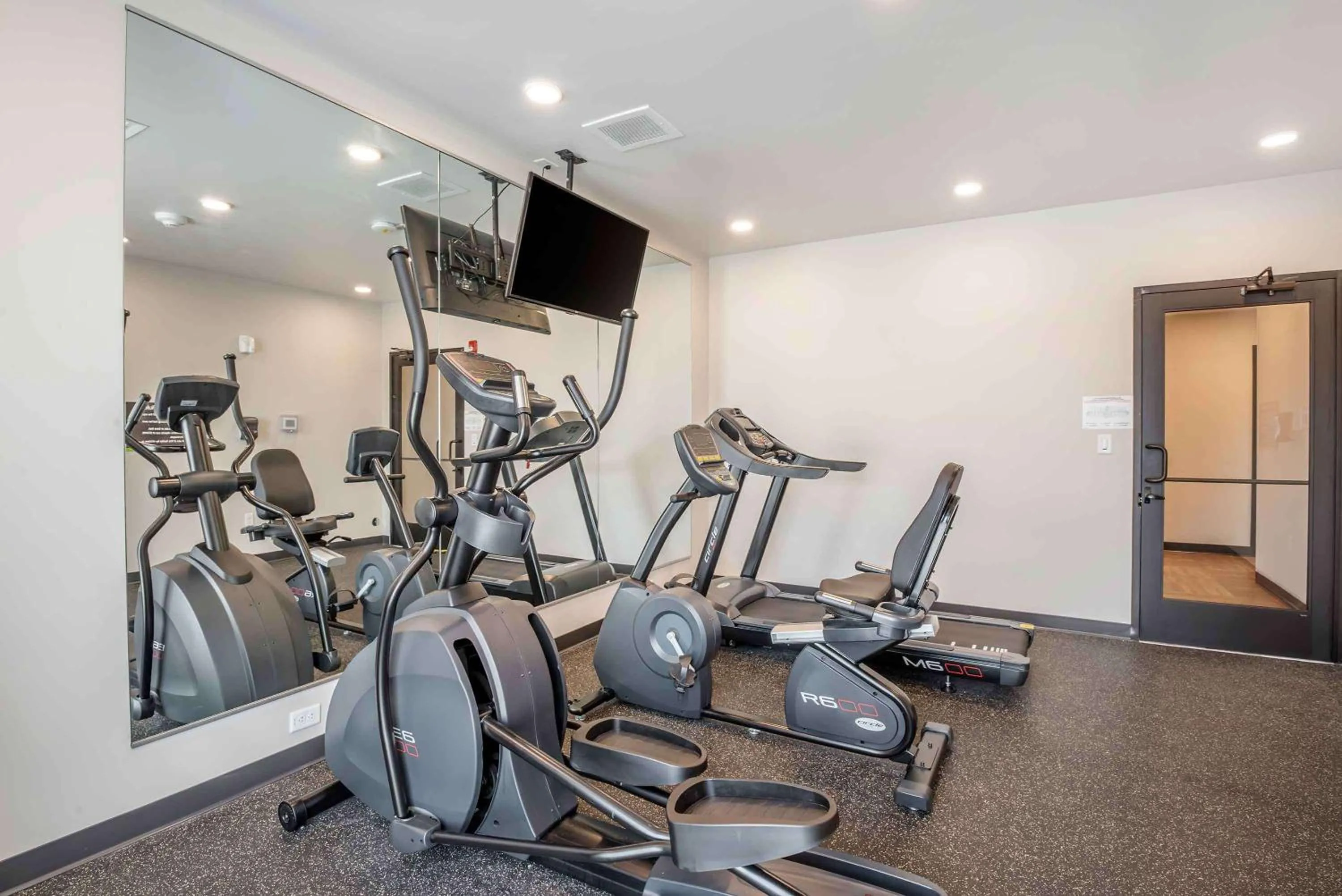 Fitness centre/facilities in Extended Stay America Suites - Colonial Heights - Fort Lee