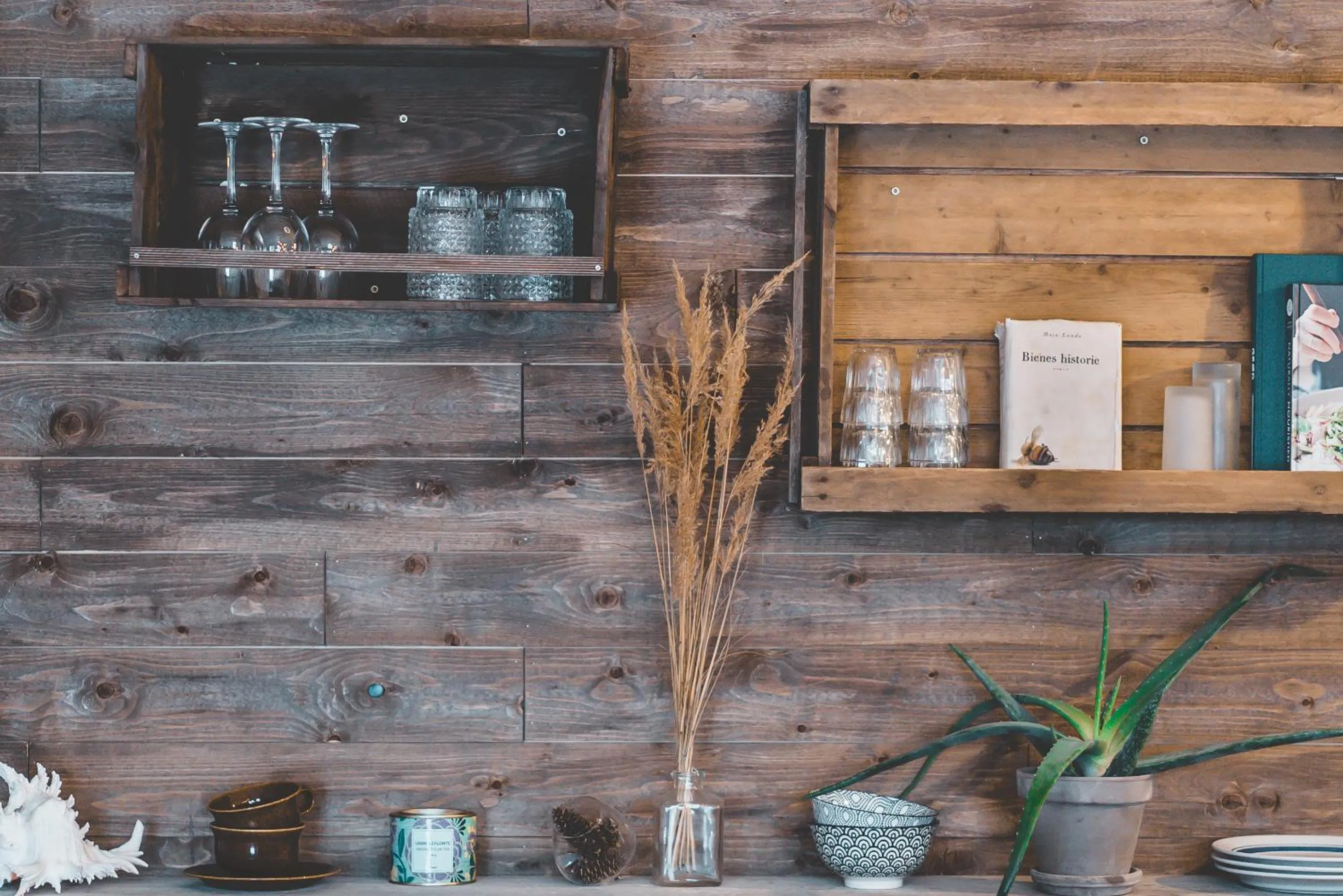 Decorative detail in FURU Hostel & Café