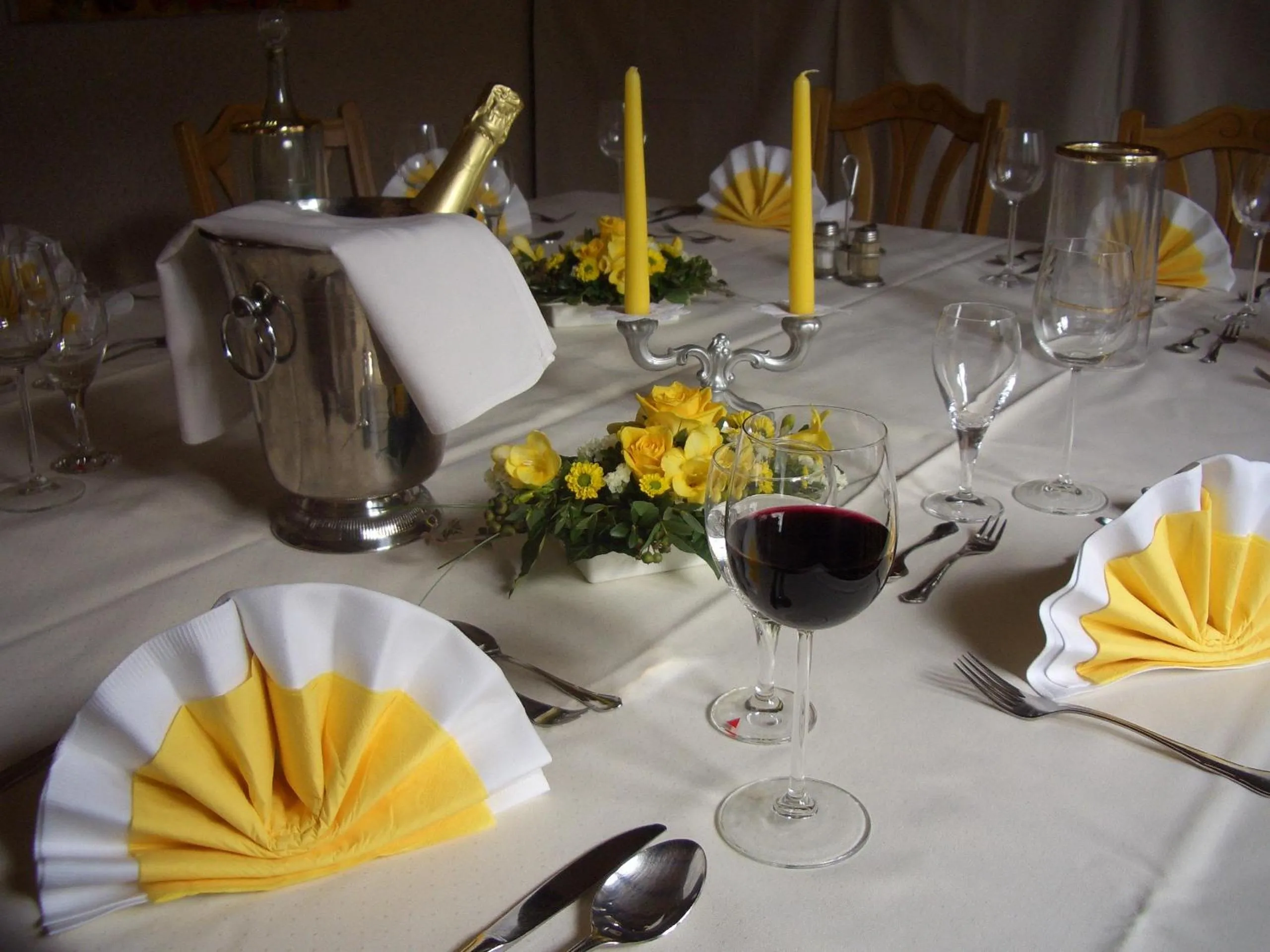 Restaurant/places to eat in Hotel Battenfeld