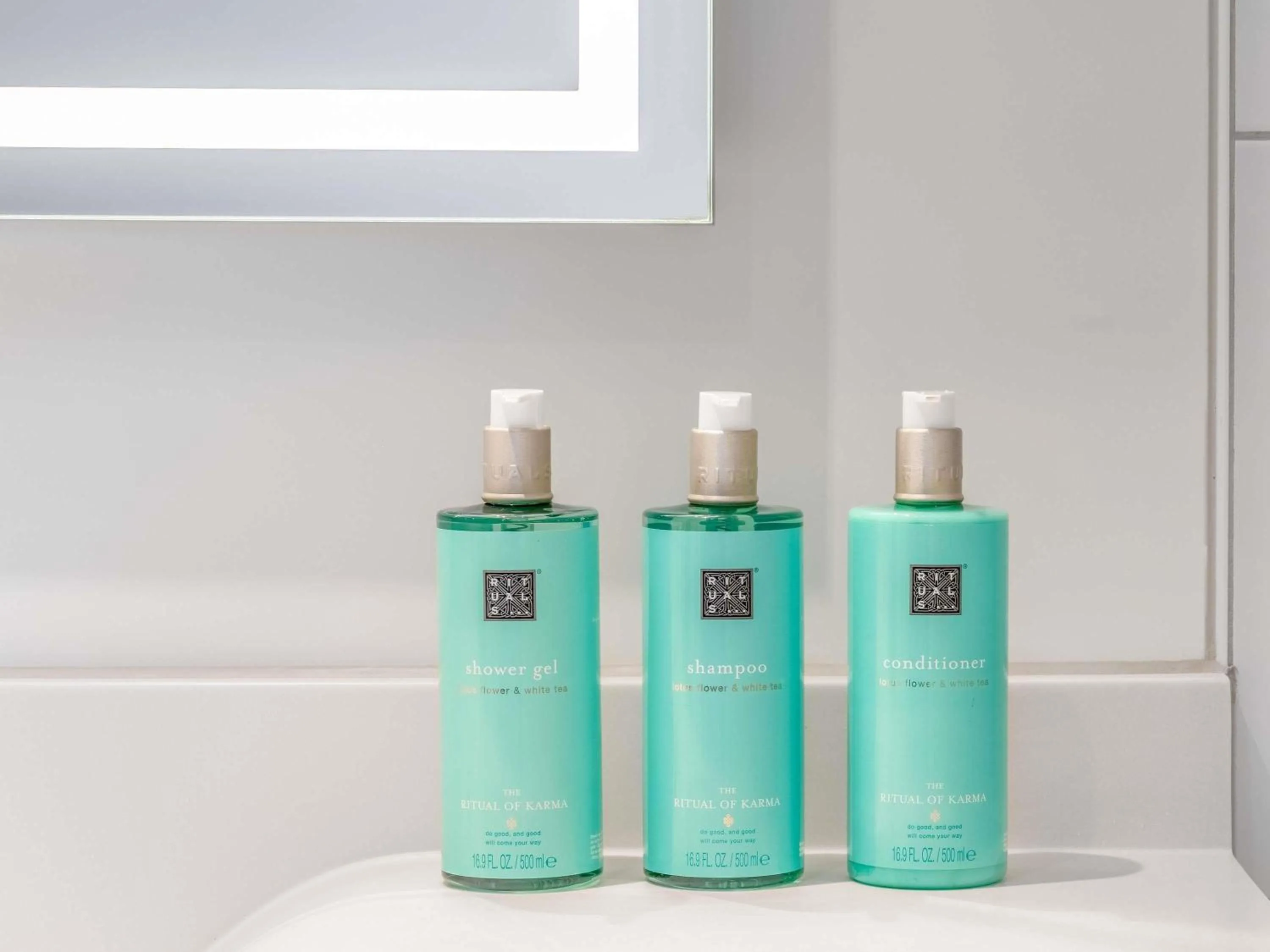 Bedroom in Novotel München City