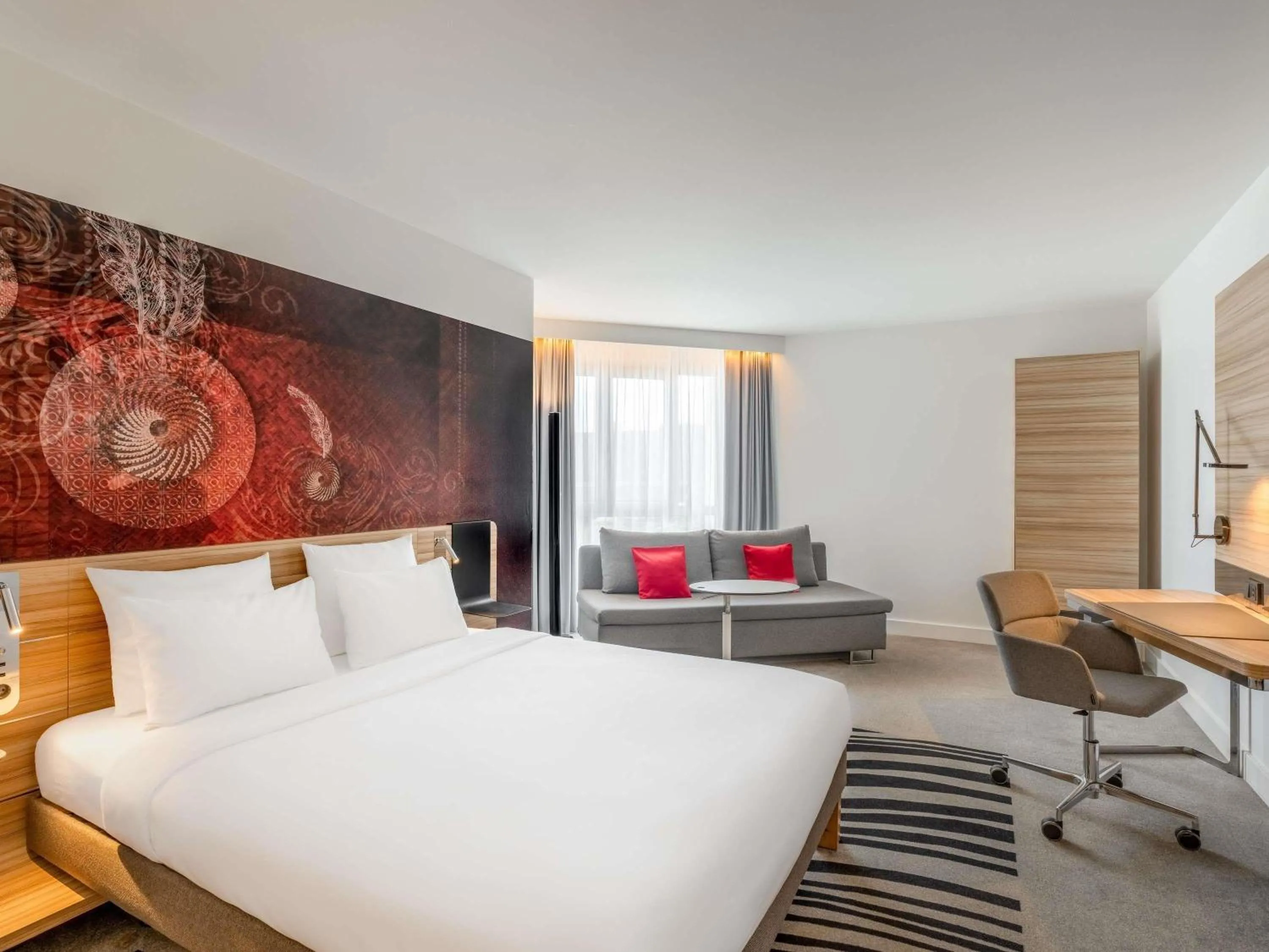 Bedroom, Bed in Novotel München City